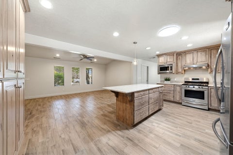 Tiny photo for 890 Larkspur RD, Saint George, UT 84790 (MLS # 26-272224)