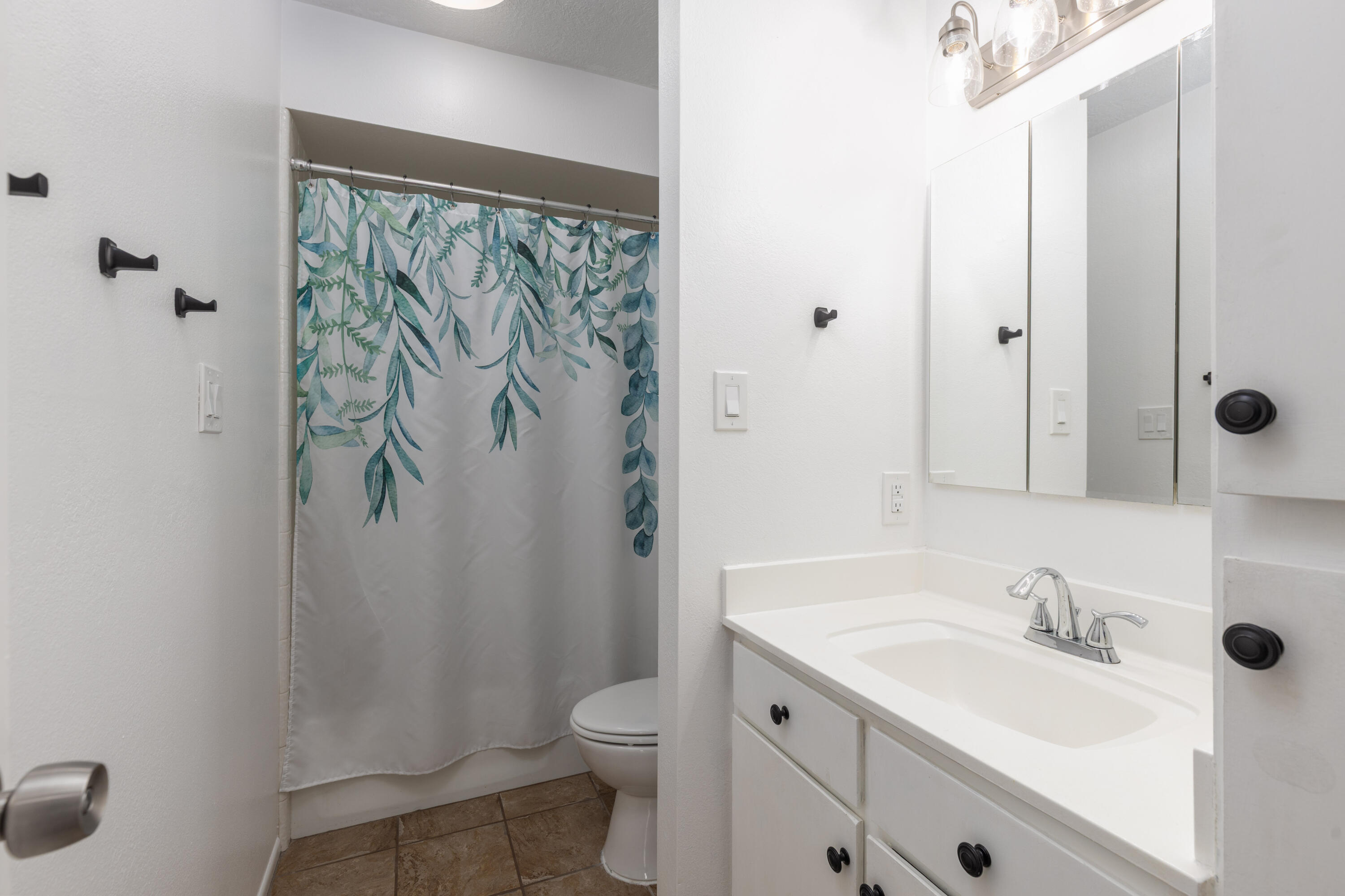 BLOOMINGTON COUNTRY CLUB - Residential