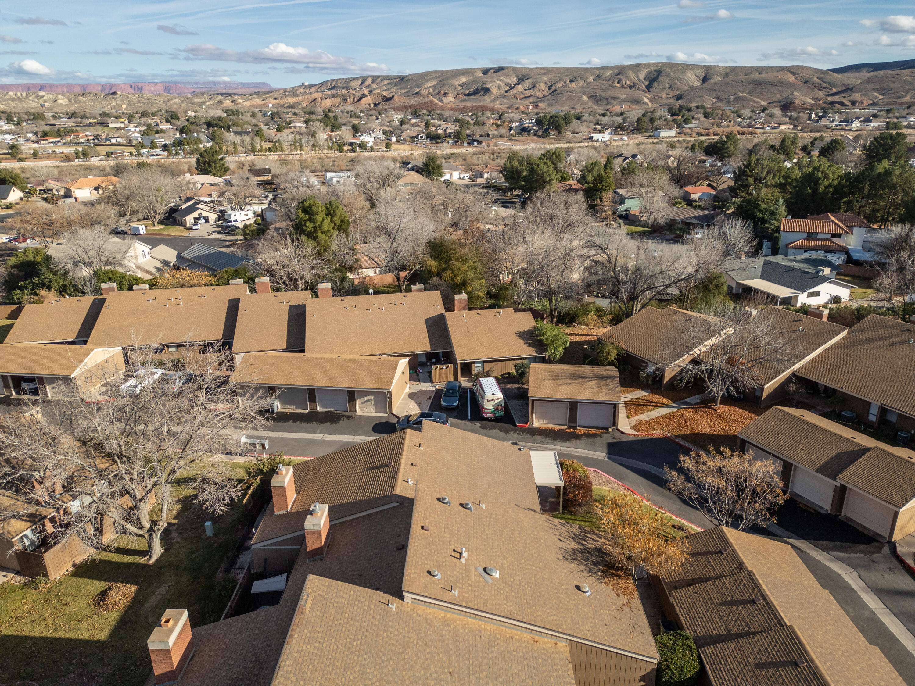 BLOOMINGTON COUNTRY CLUB - Residential