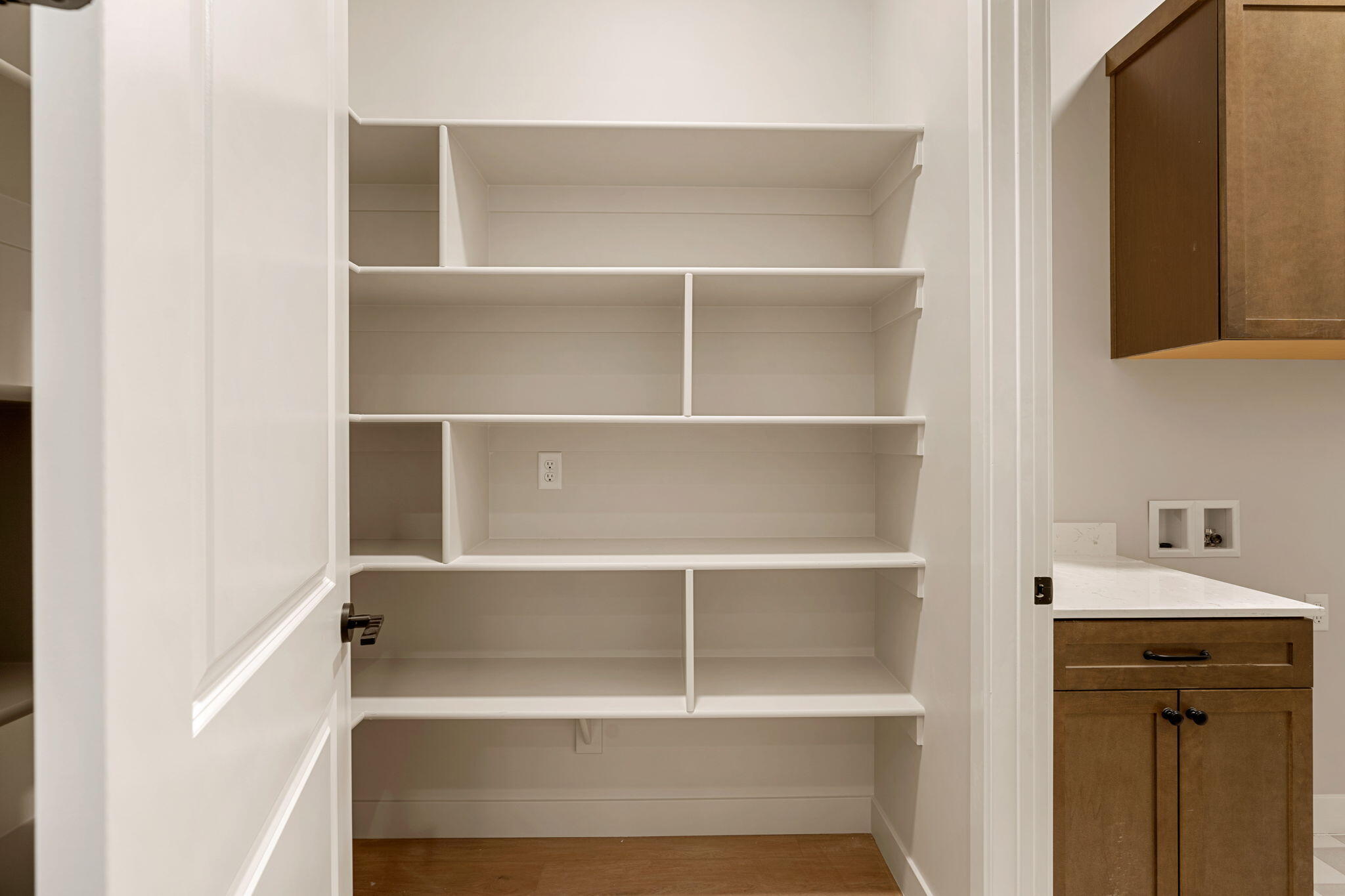 PIONEER POINTE - Residential