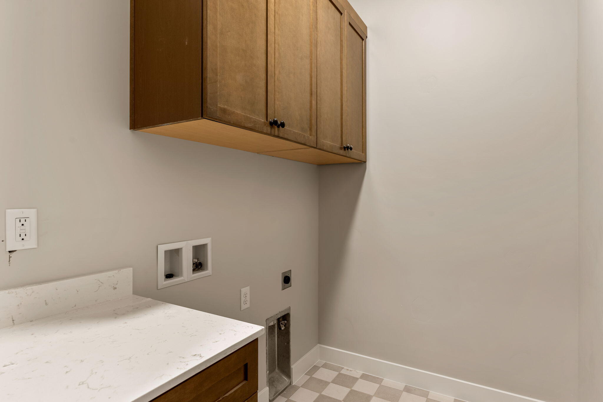 PIONEER POINTE - Residential