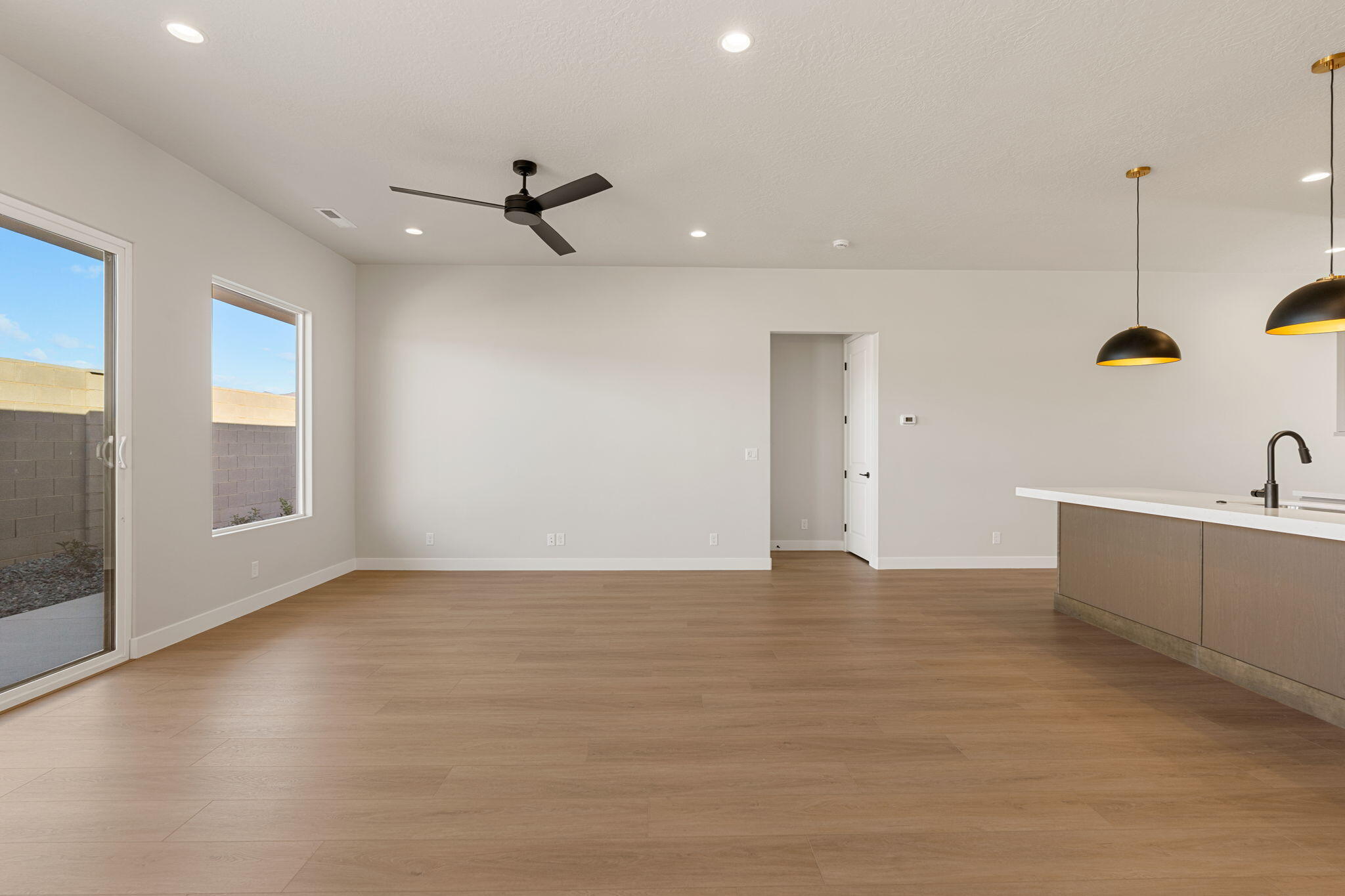 PIONEER POINTE - Residential