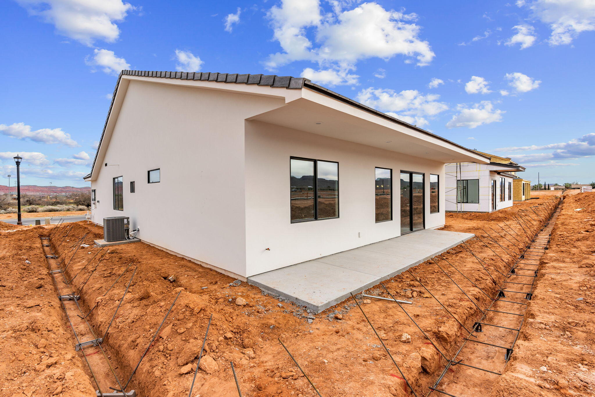 PIONEER POINTE - Residential