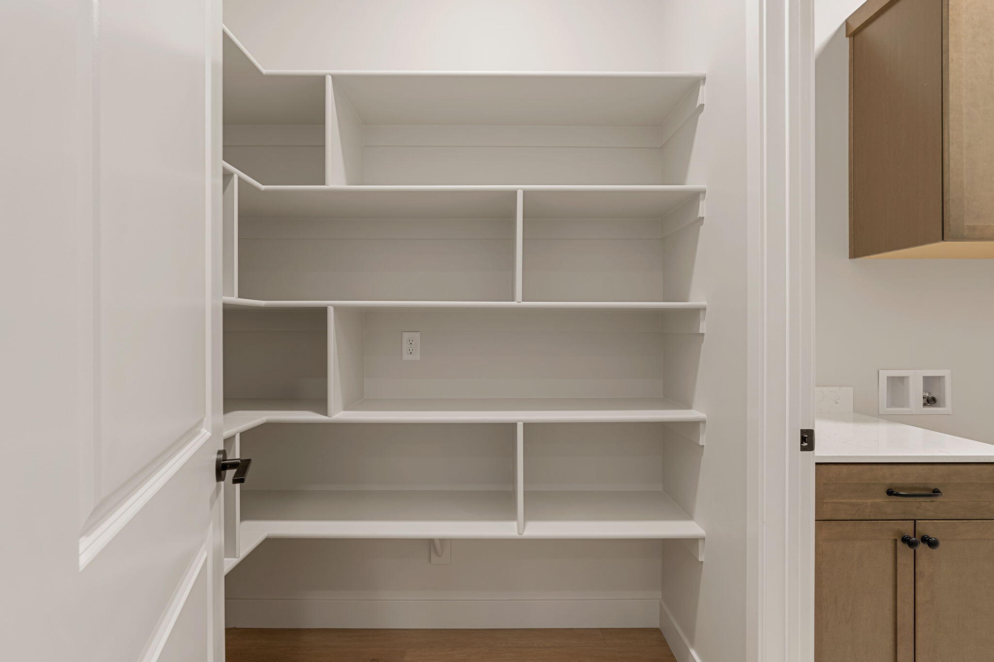 PIONEER POINTE - Residential