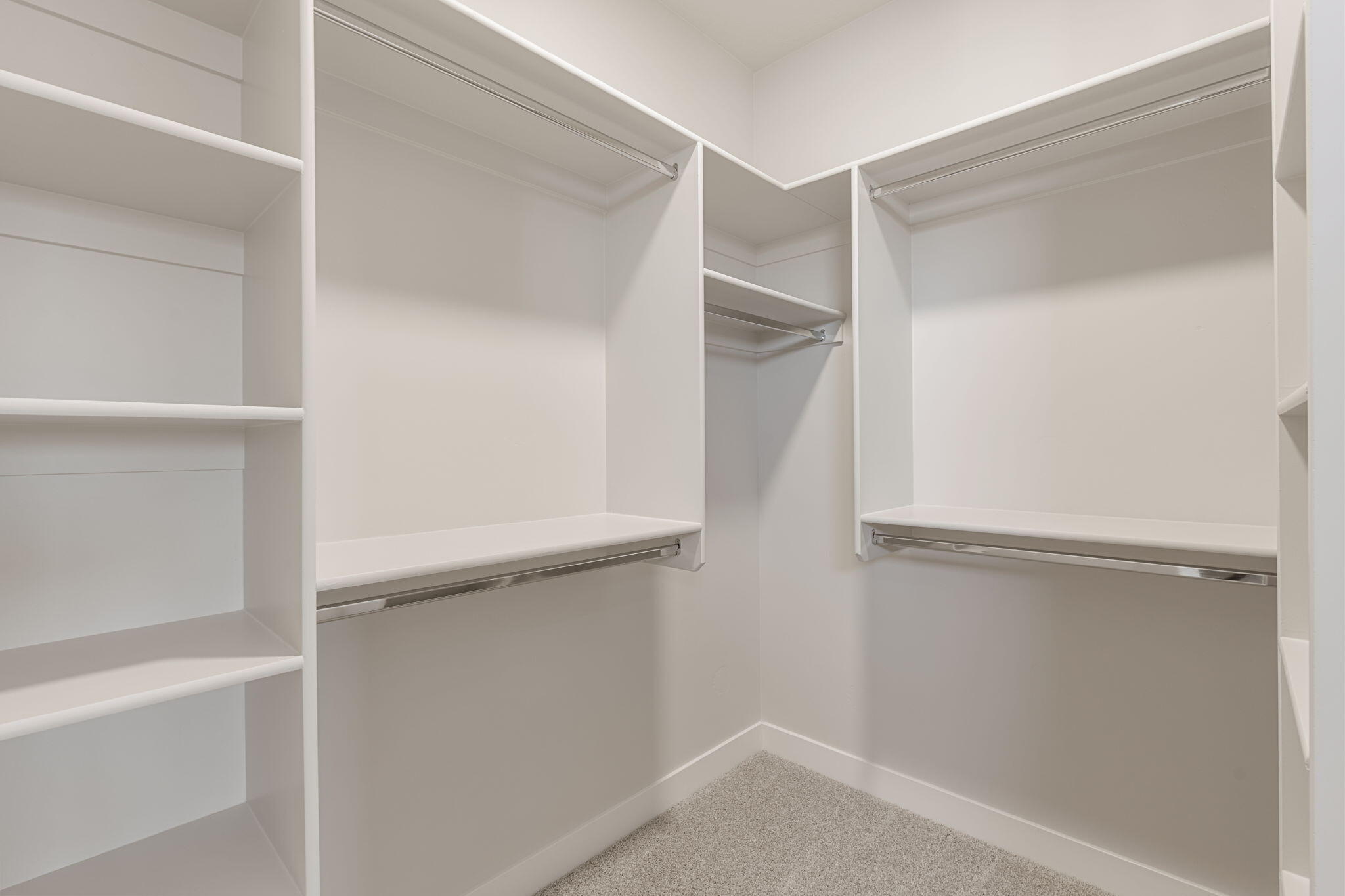 PIONEER POINTE - Residential