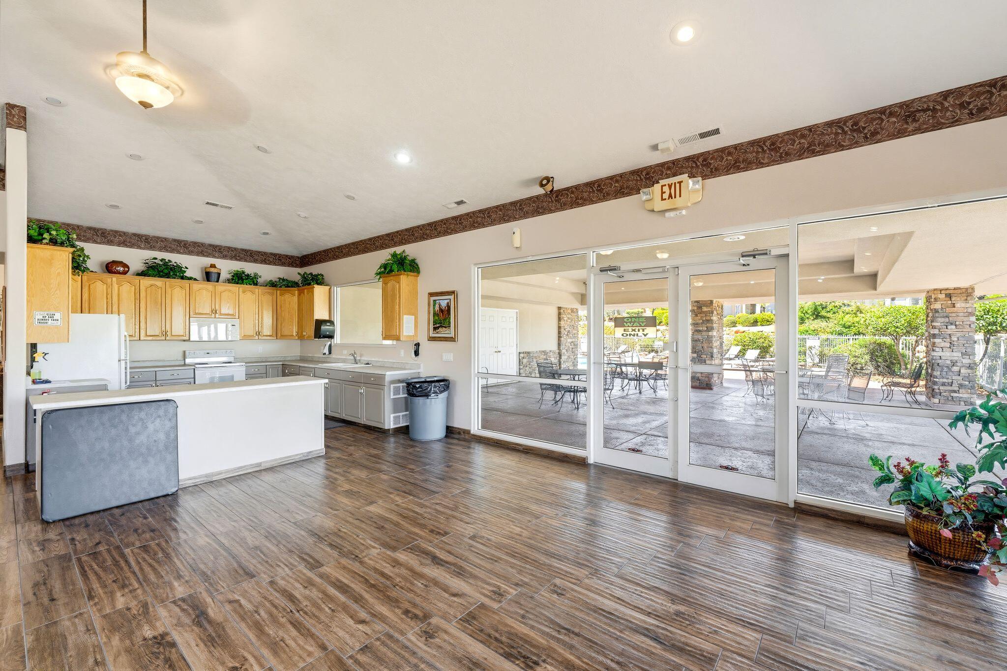 VENTANA AT GREEN SPRING VILLAGES - Residential