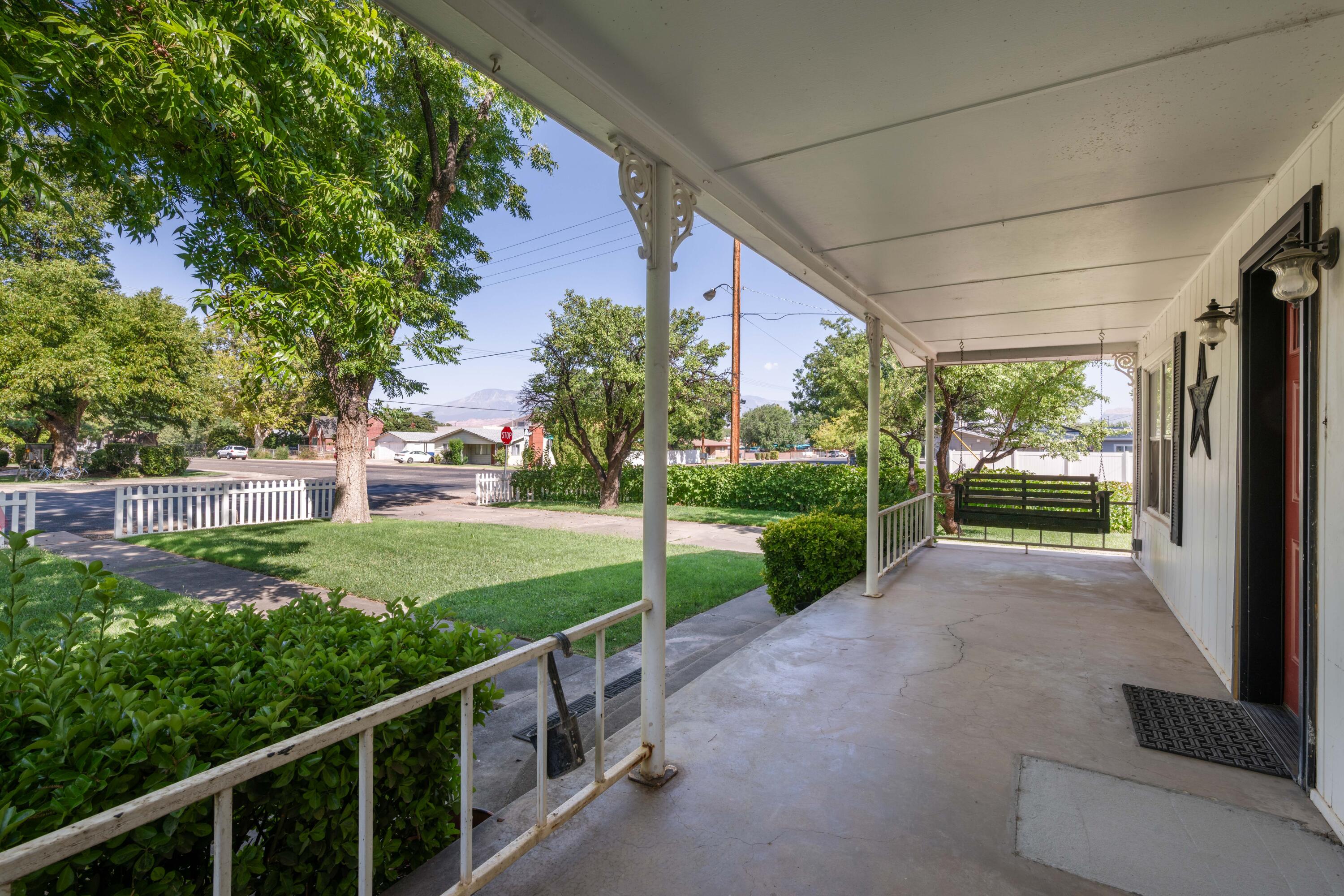 HURRICANE TOWNSITE - Residential