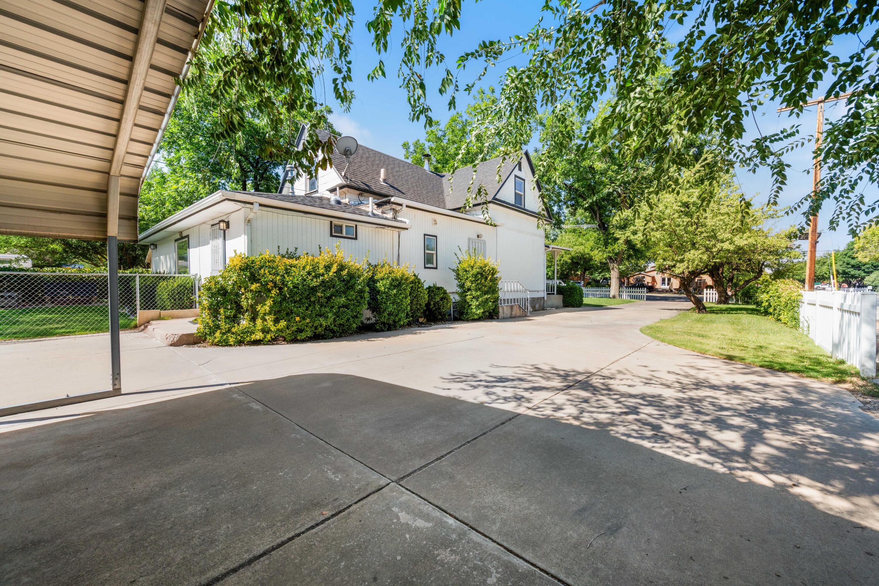 HURRICANE TOWNSITE - Residential