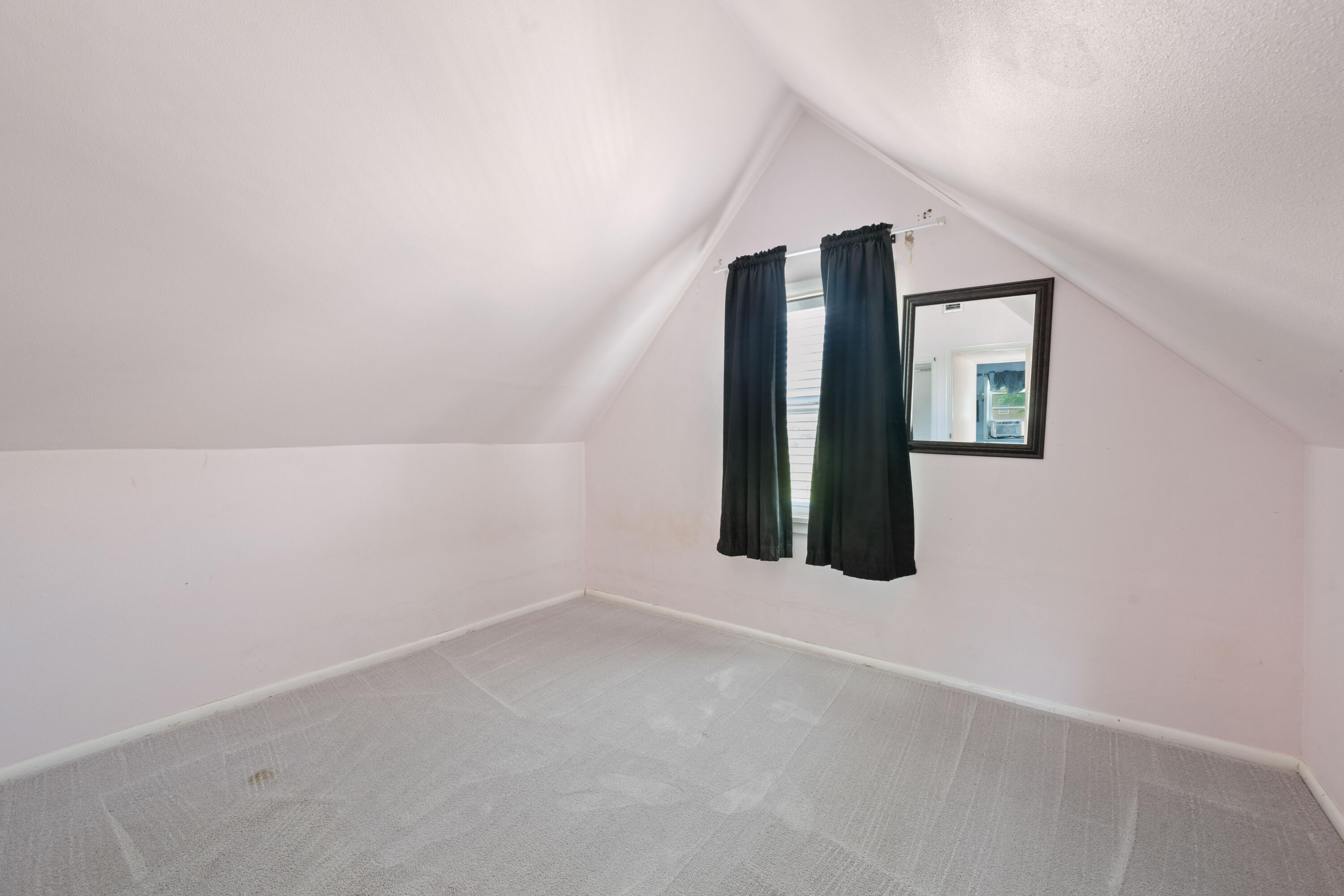 HURRICANE TOWNSITE - Residential