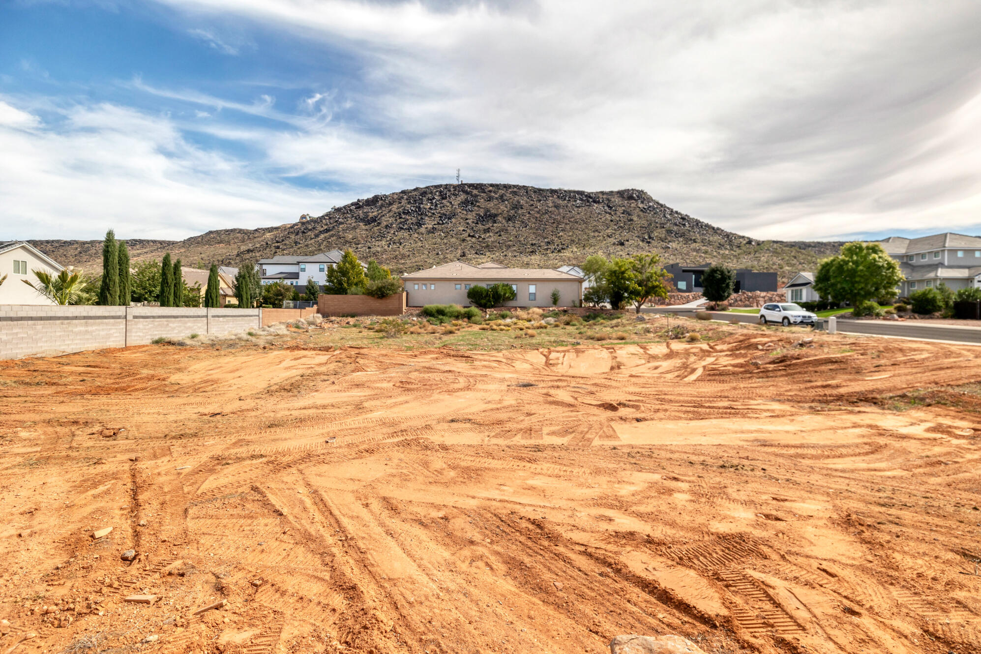 DIXIE SPRINGS - Land