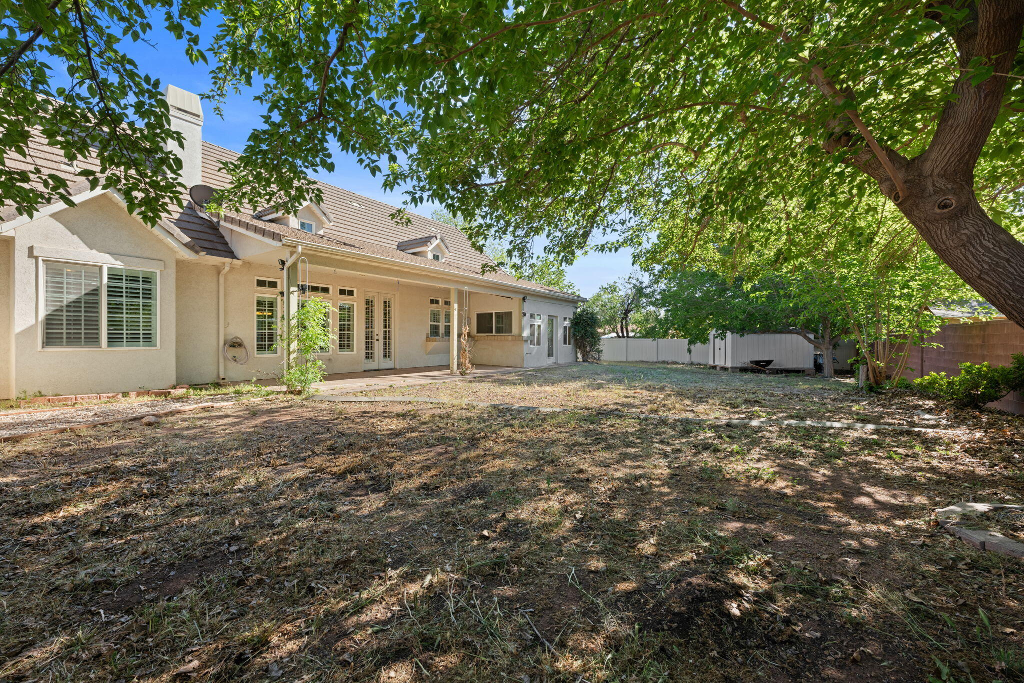 LEEDS TOWNSITE - Residential