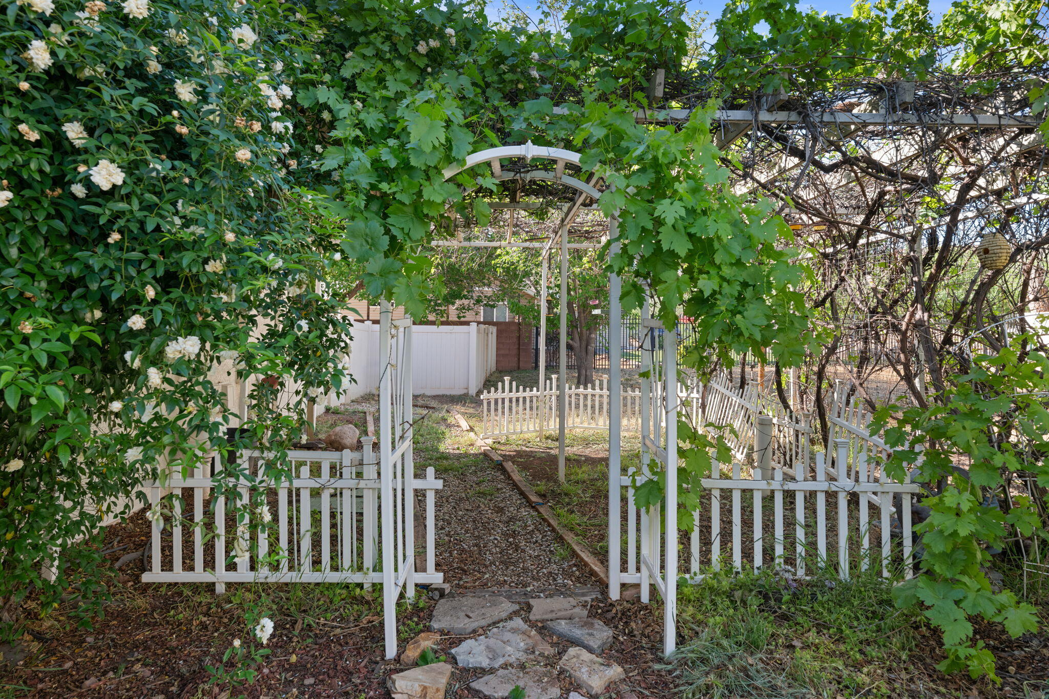 LEEDS TOWNSITE - Residential