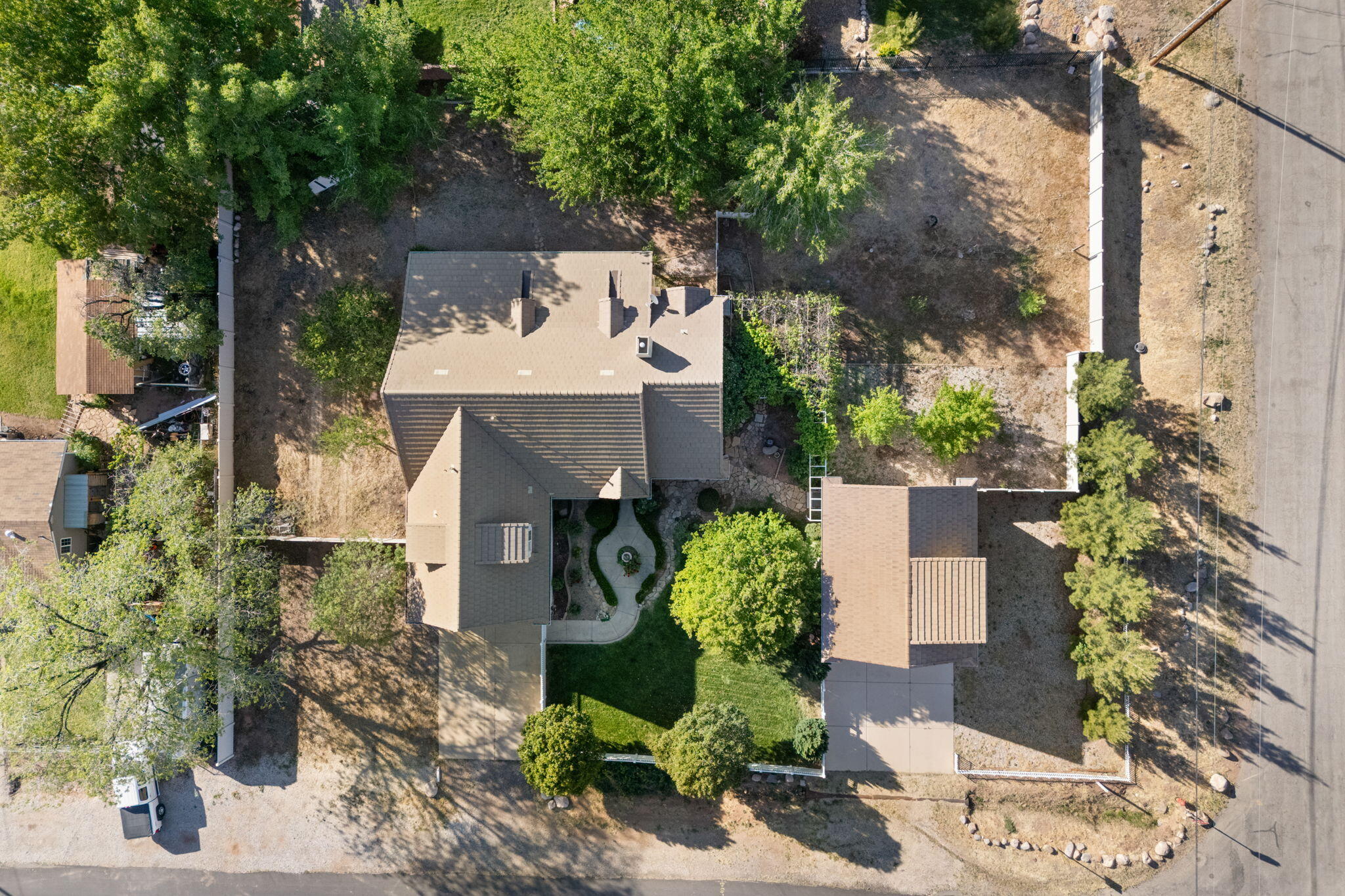 LEEDS TOWNSITE - Residential