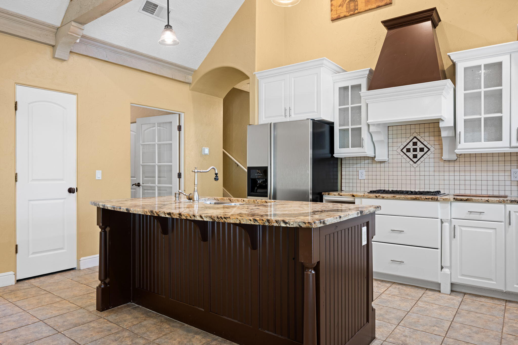 LEEDS TOWNSITE - Residential