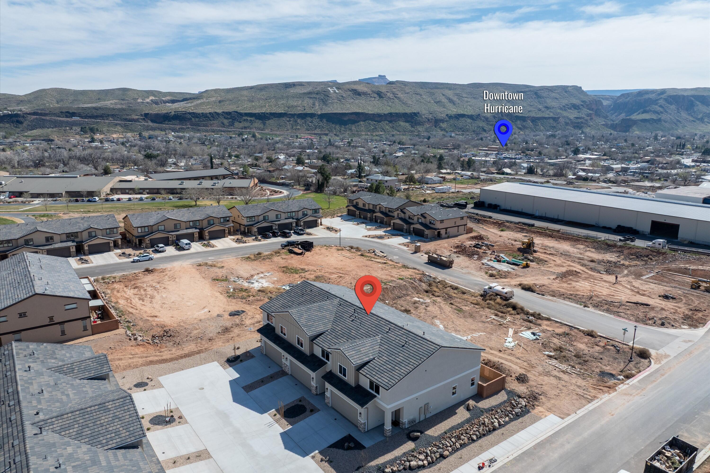 HURRICANE HEIGHTS TOWNHOMES - Residential