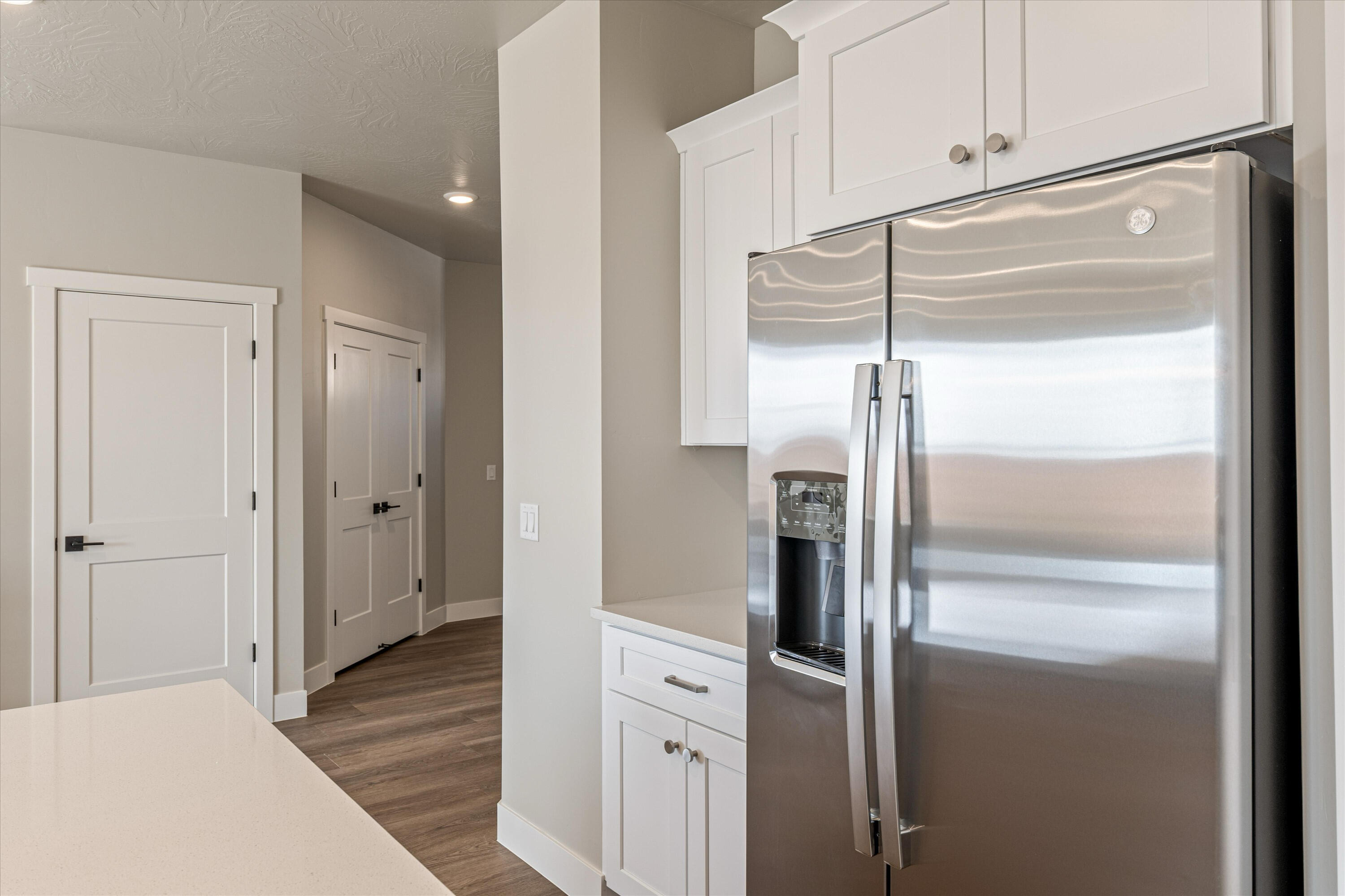 HURRICANE HEIGHTS TOWNHOMES - Residential