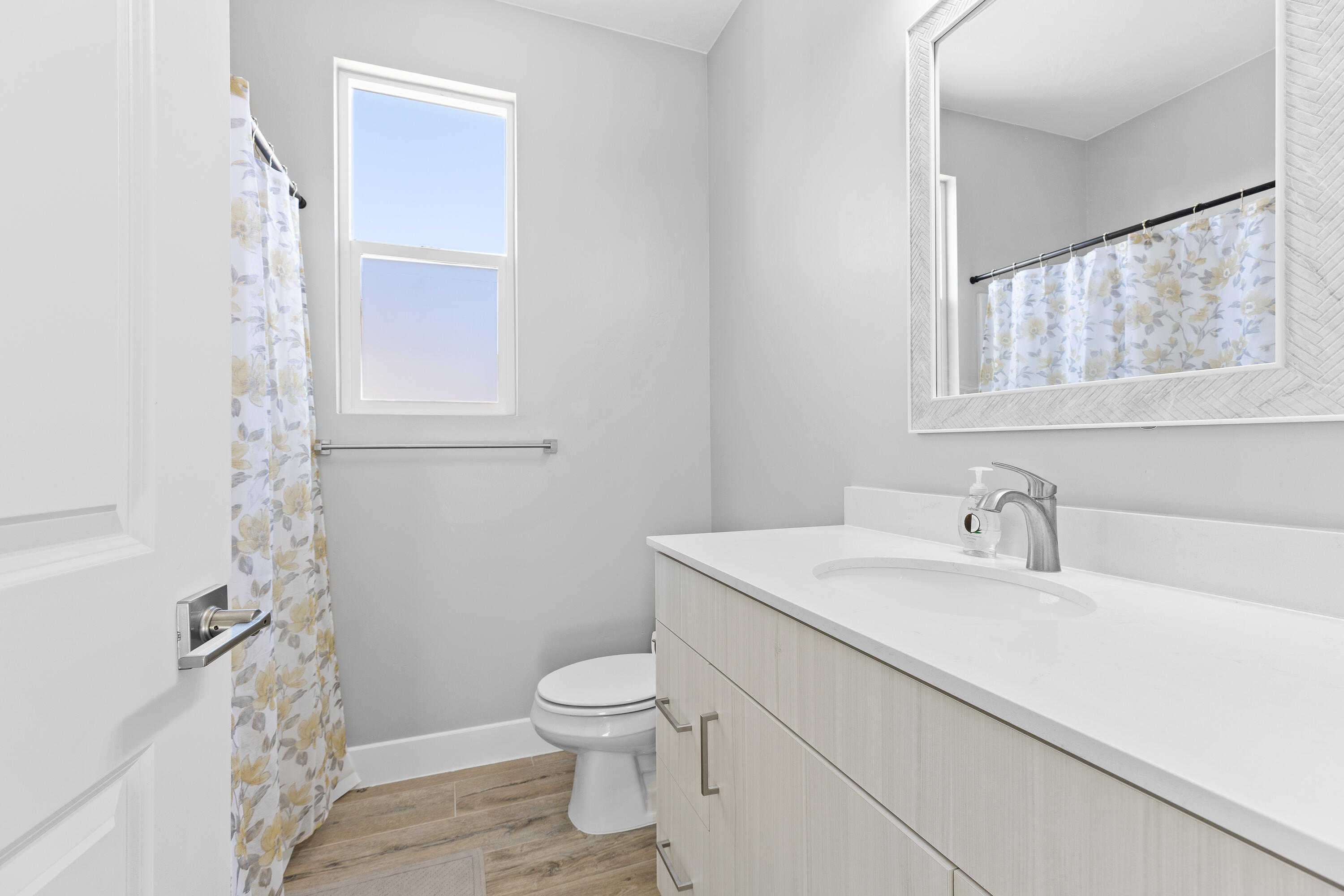 ENTERPRISE VALLEY VIEW ESTATES - Residential