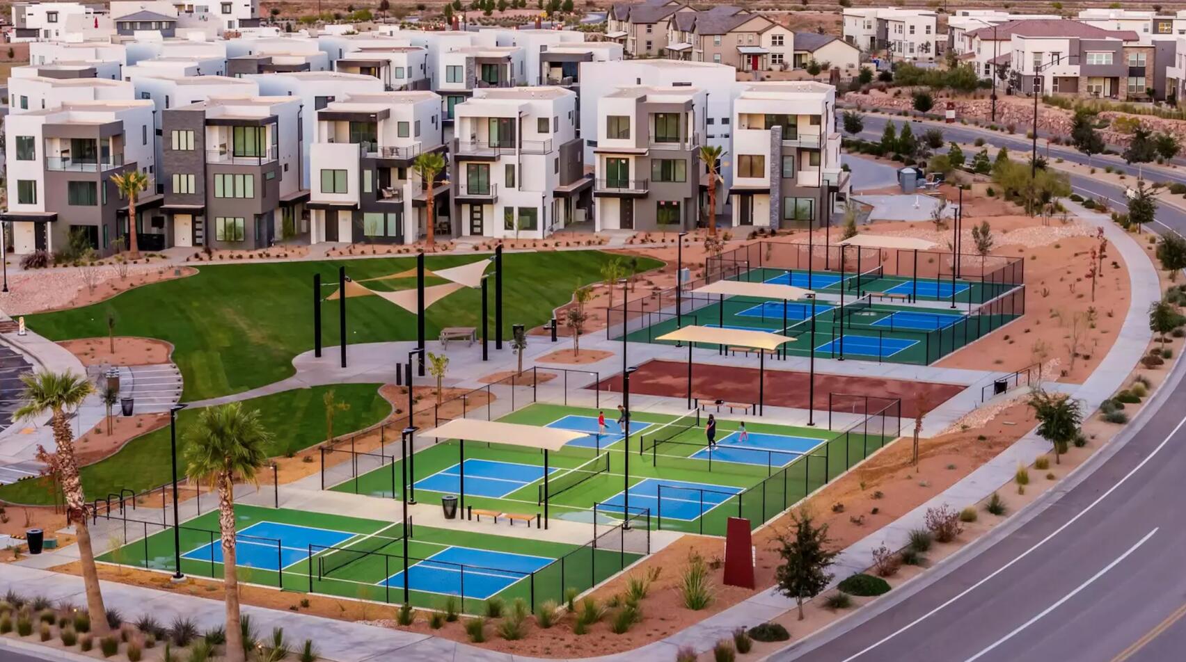 DESERT COLOR RESORT - Residential