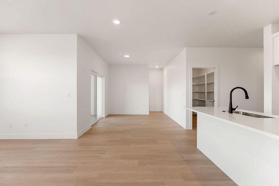 LEGACY AT SAND HOLLOW - Residential