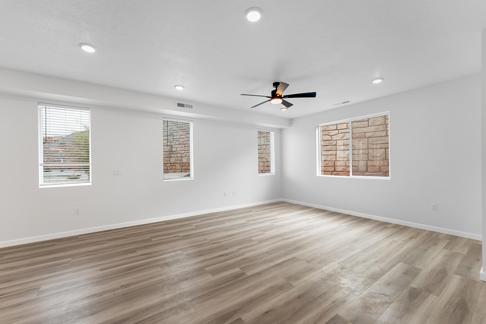 CORAL SPRINGS CONDOMINIUMS - Residential