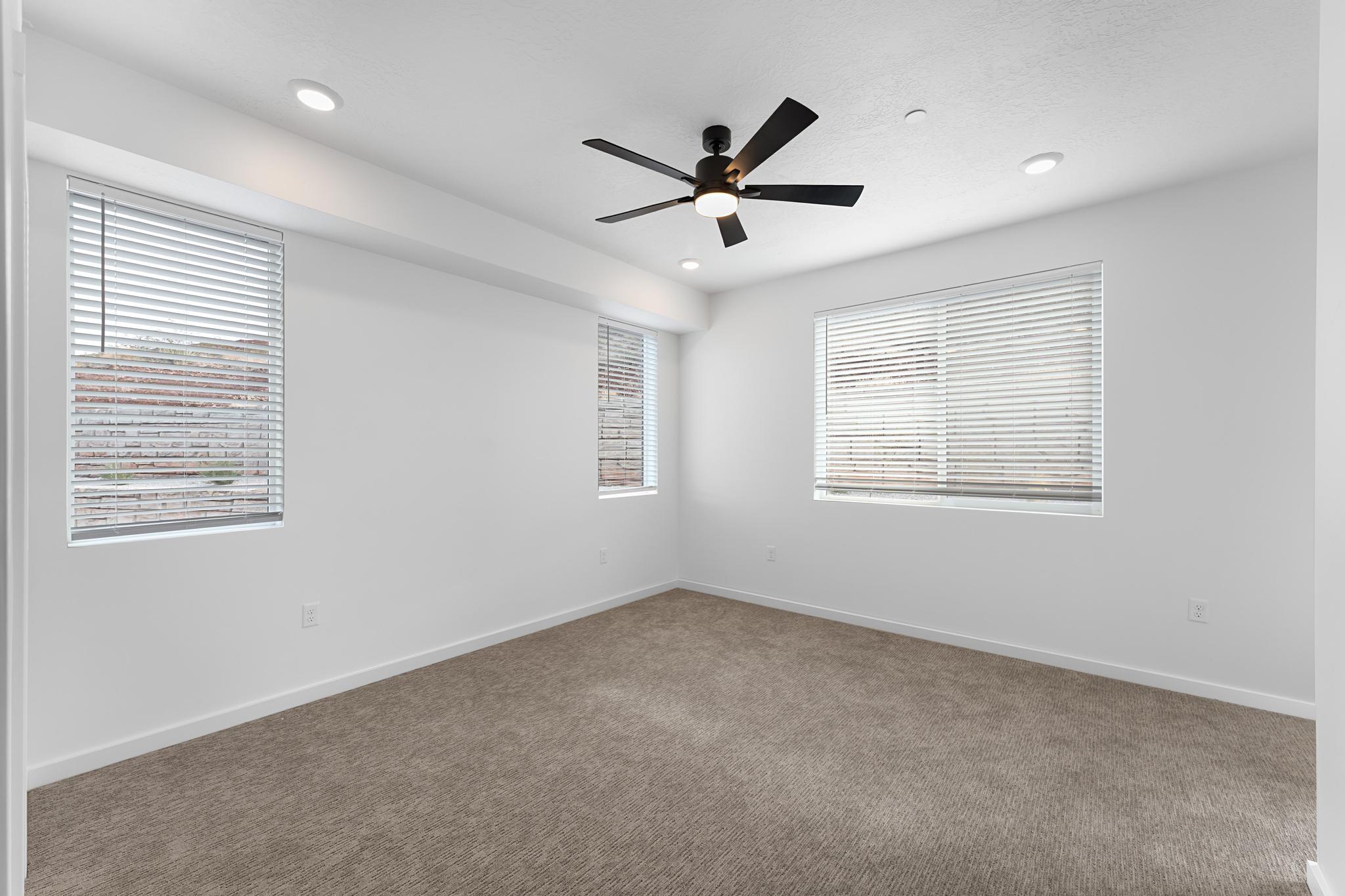 CORAL SPRINGS CONDOMINIUMS - Residential