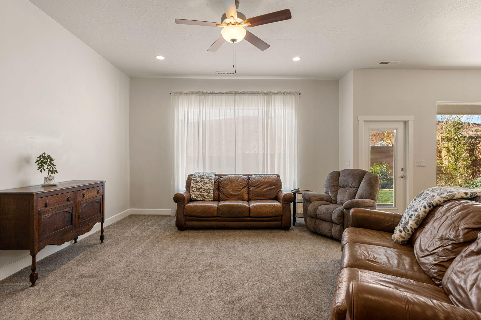 RIVERBEND AT SUNRISE VALLEY - Residential