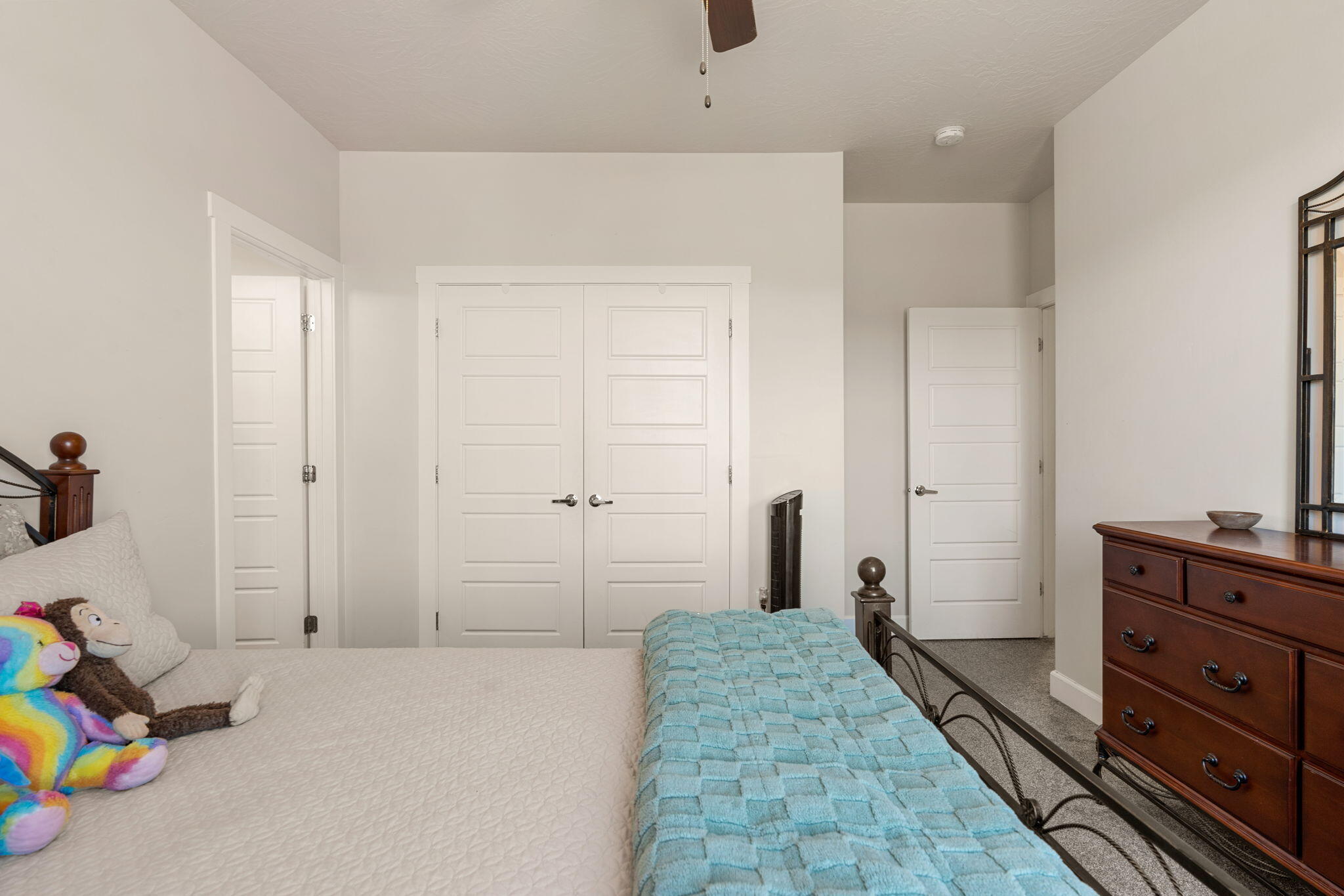 RIVERBEND AT SUNRISE VALLEY - Residential