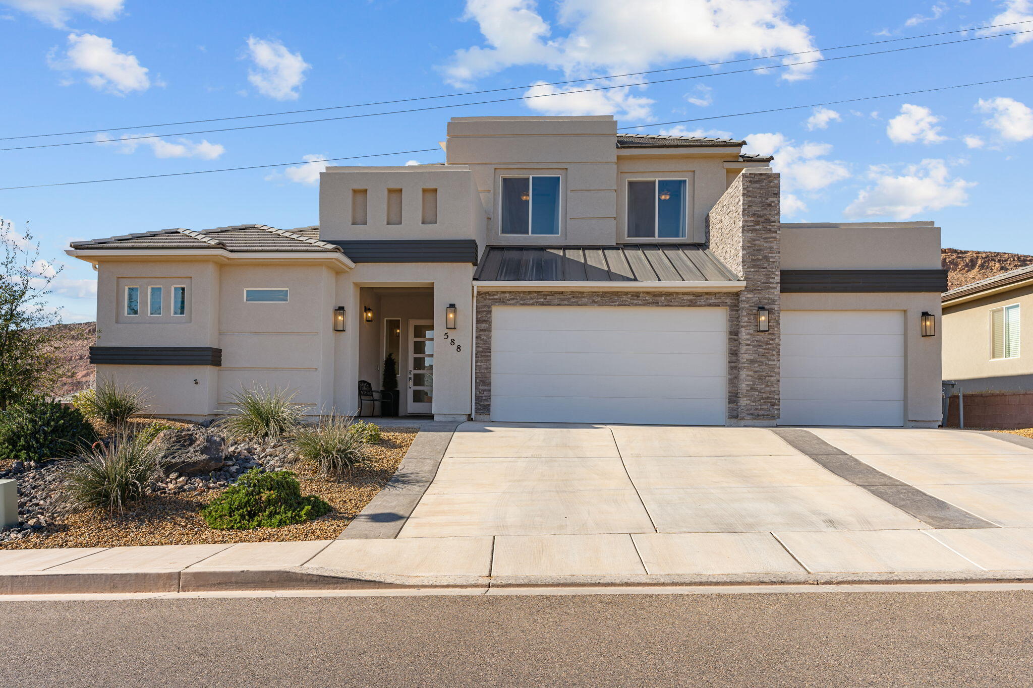 RIVERBEND AT SUNRISE VALLEY - Residential