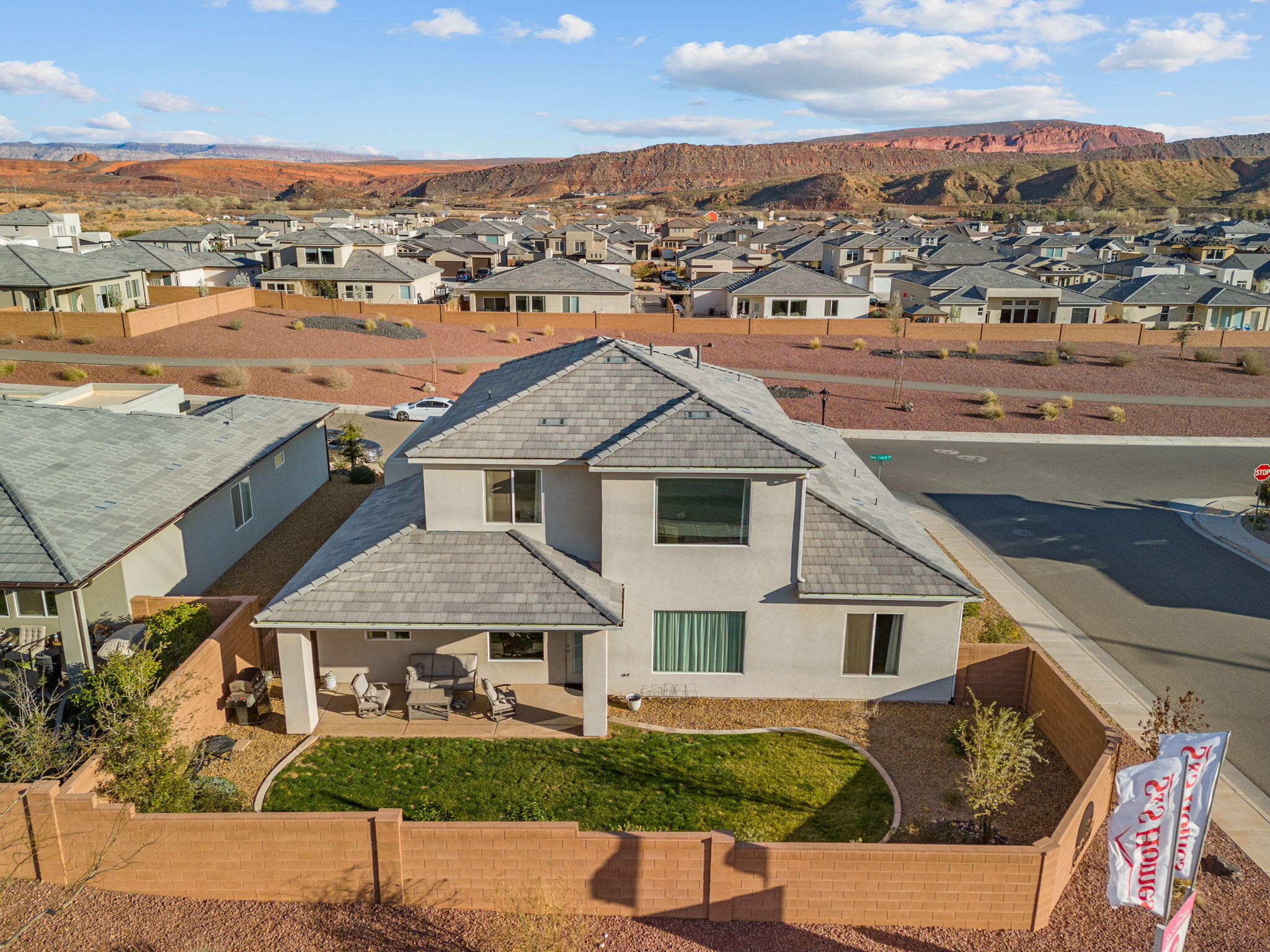 RIVERBEND AT SUNRISE VALLEY - Residential