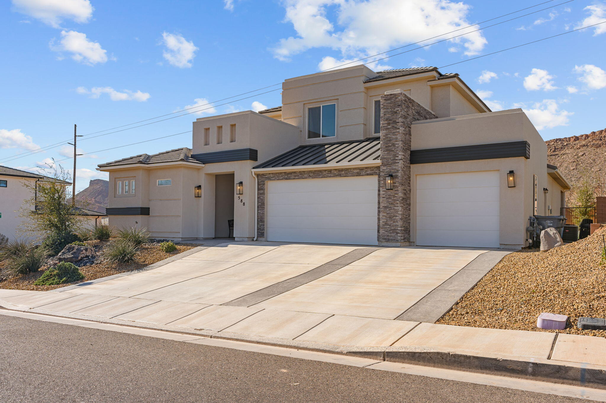 RIVERBEND AT SUNRISE VALLEY - Residential