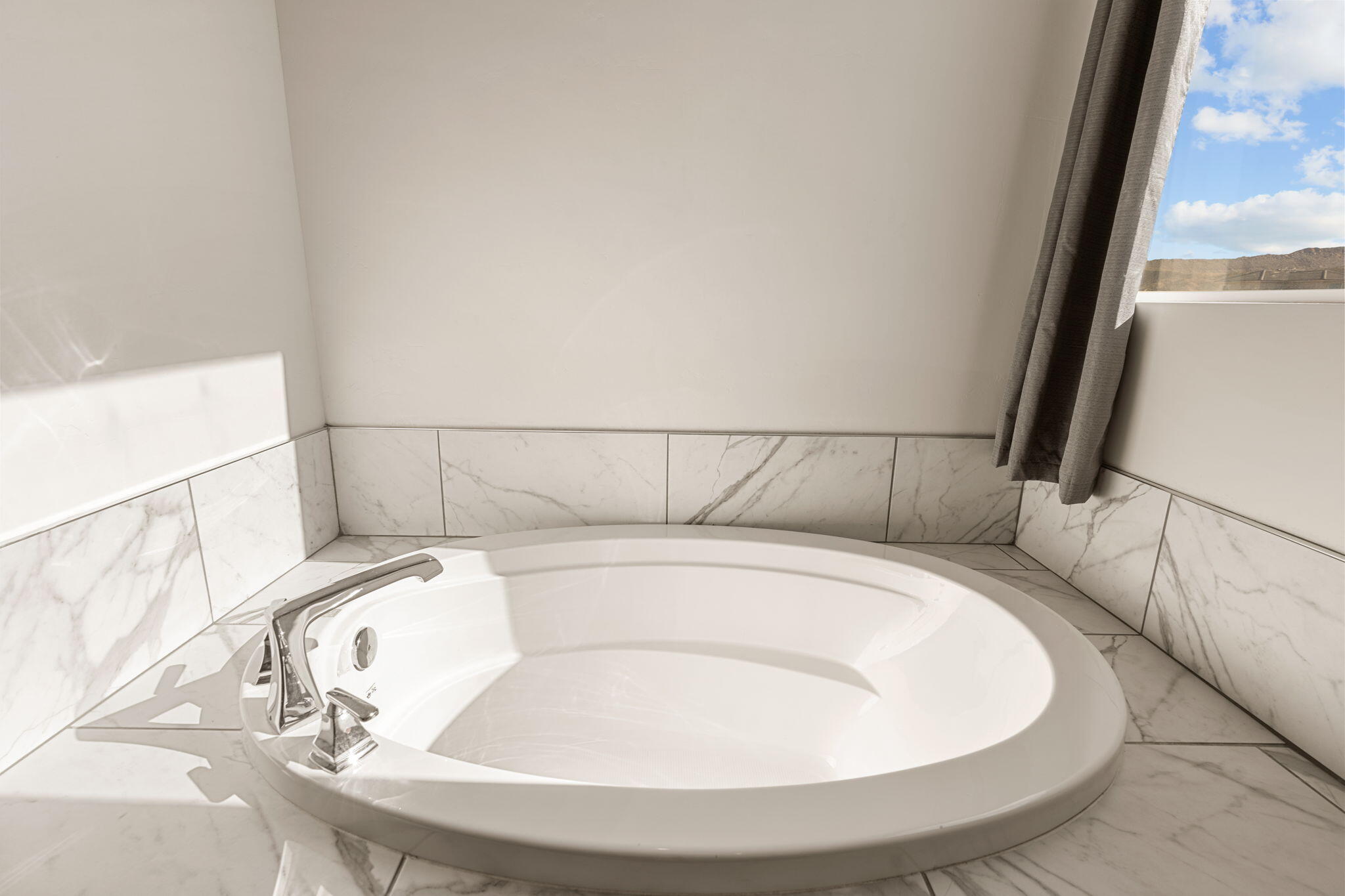 RIVERBEND AT SUNRISE VALLEY - Residential