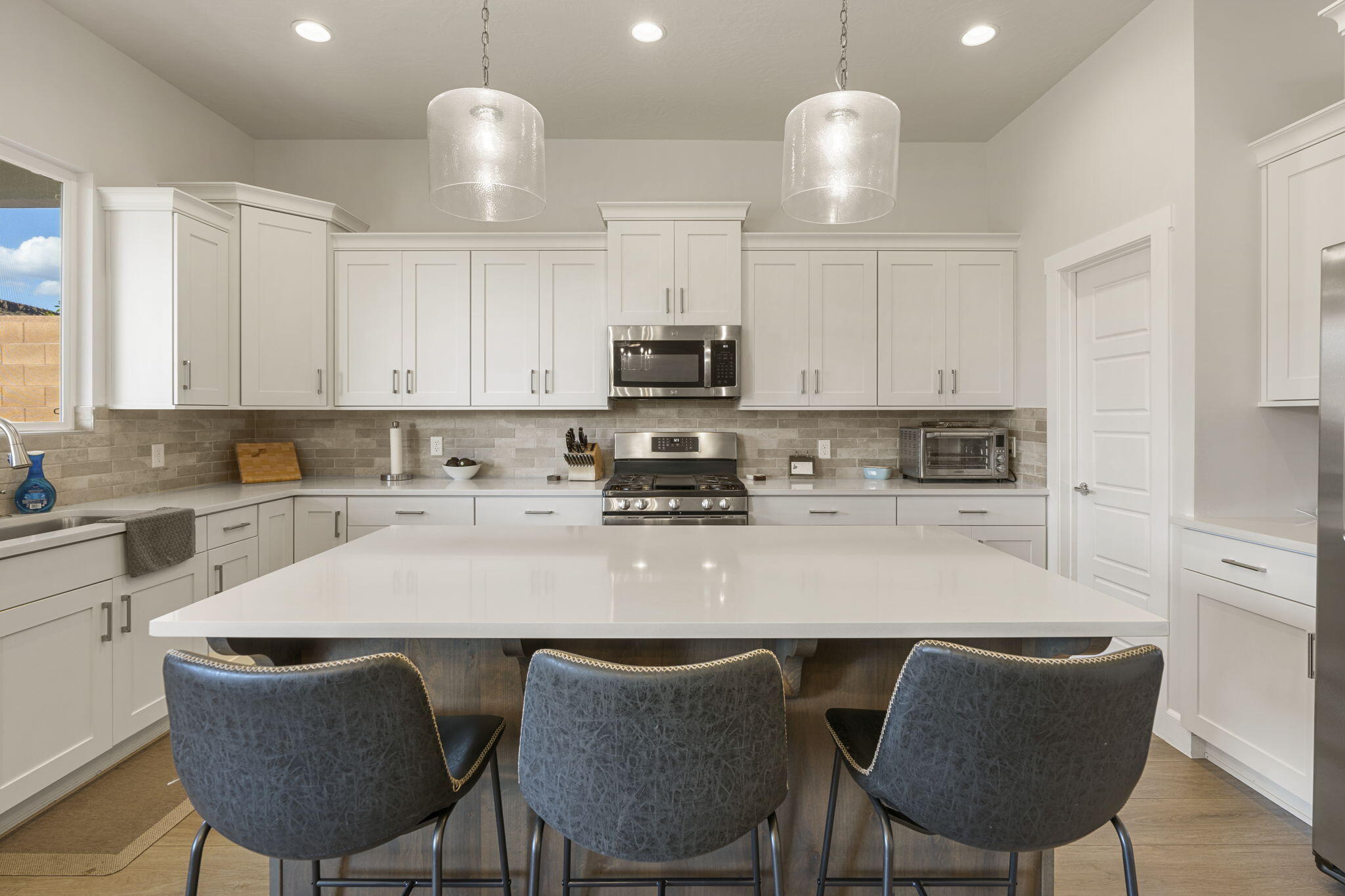 RIVERBEND AT SUNRISE VALLEY - Residential