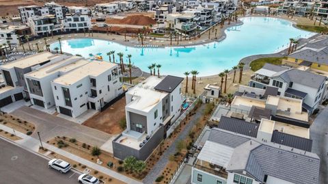 Photo of 772 W Akoya Pearl ST, Saint George, UT 84790 (MLS # 26-268112)