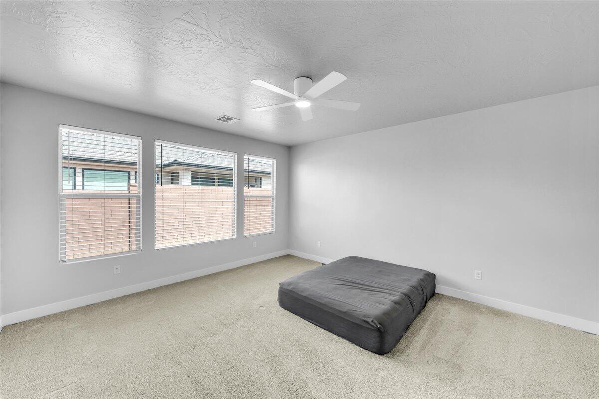 DESERT VISTA - Residential