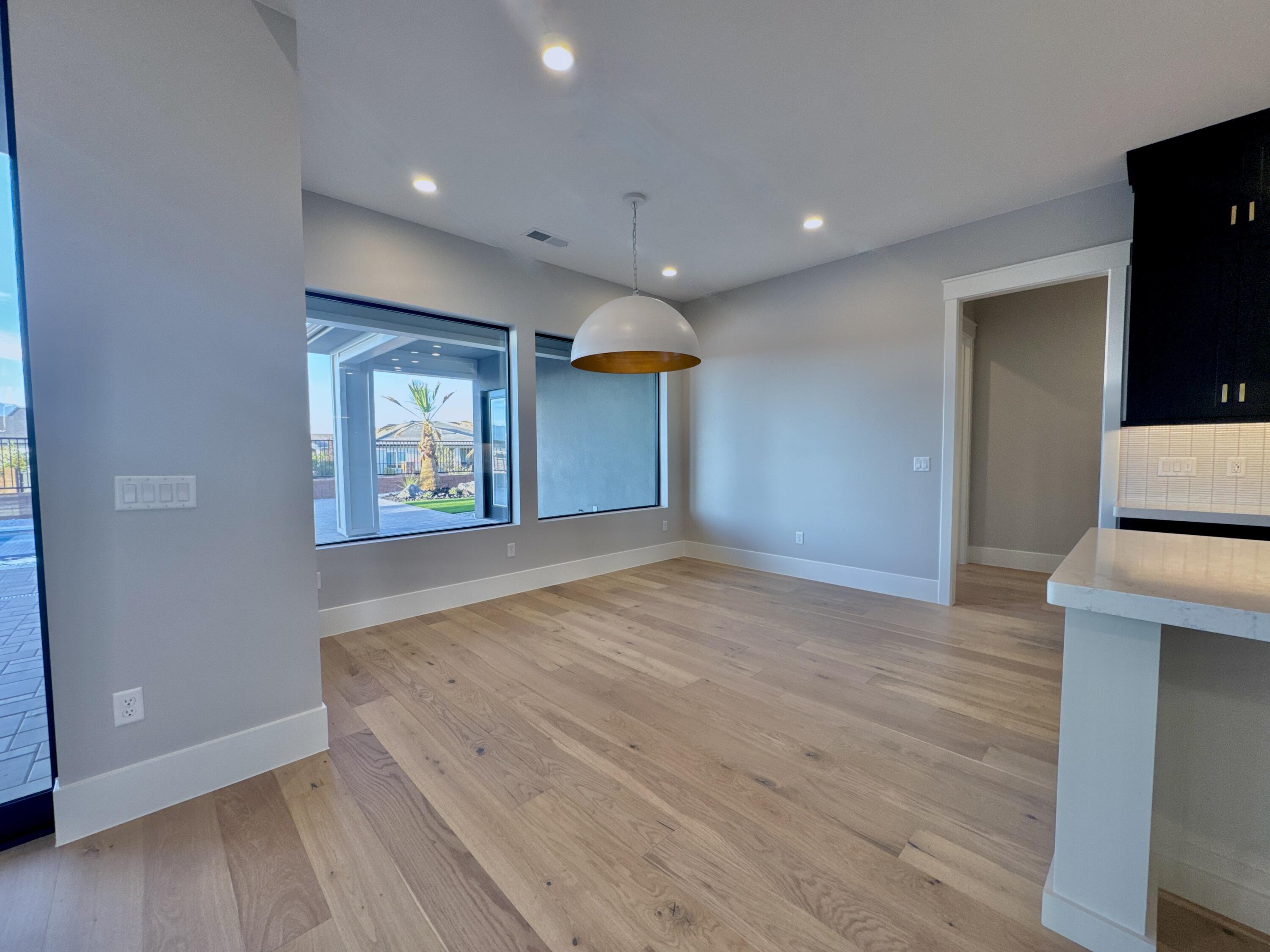 LAKESIDE AT STUCKI FARMS - Residential