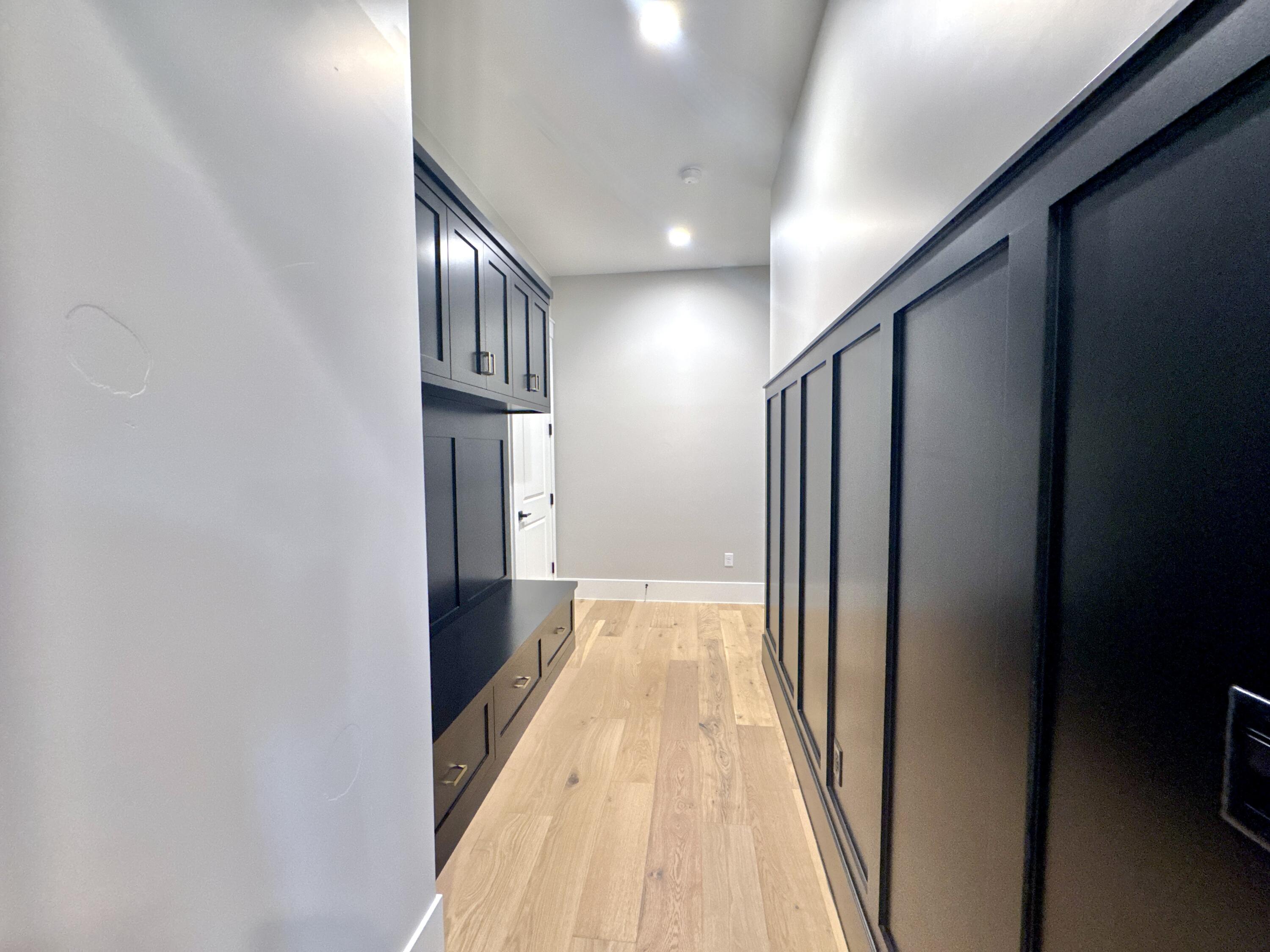 LAKESIDE AT STUCKI FARMS - Residential