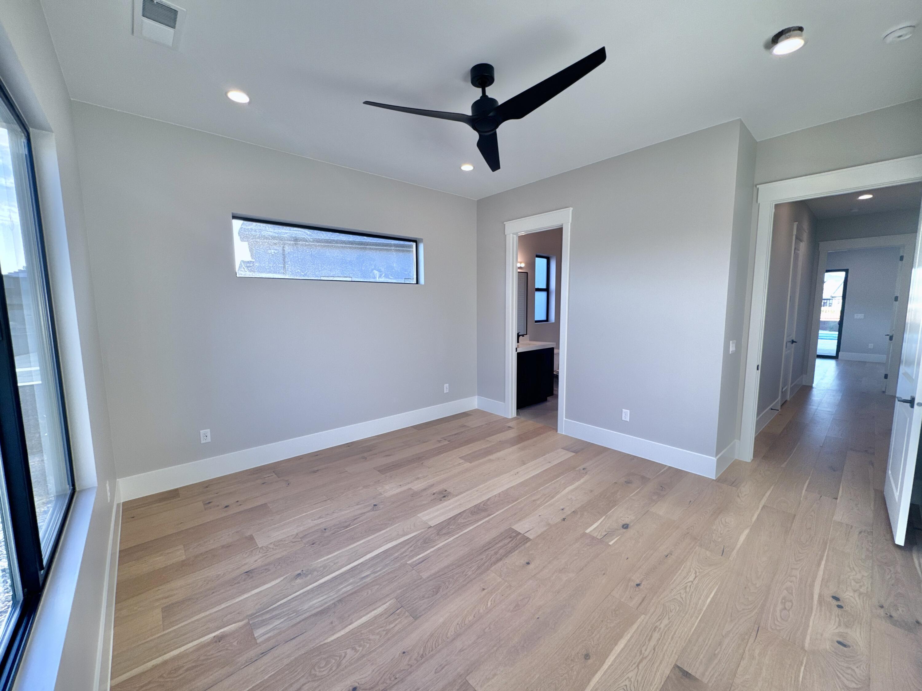 LAKESIDE AT STUCKI FARMS - Residential