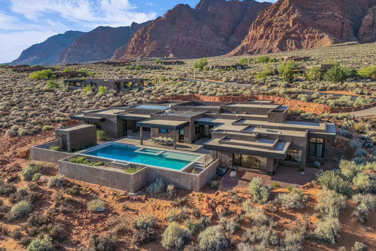 POSOVI - Residential