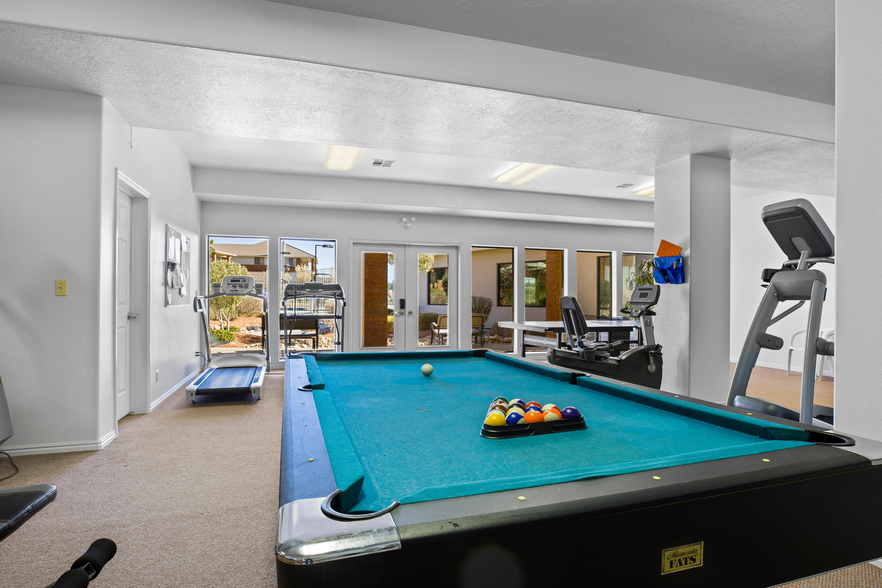 VINTAGE - Residential