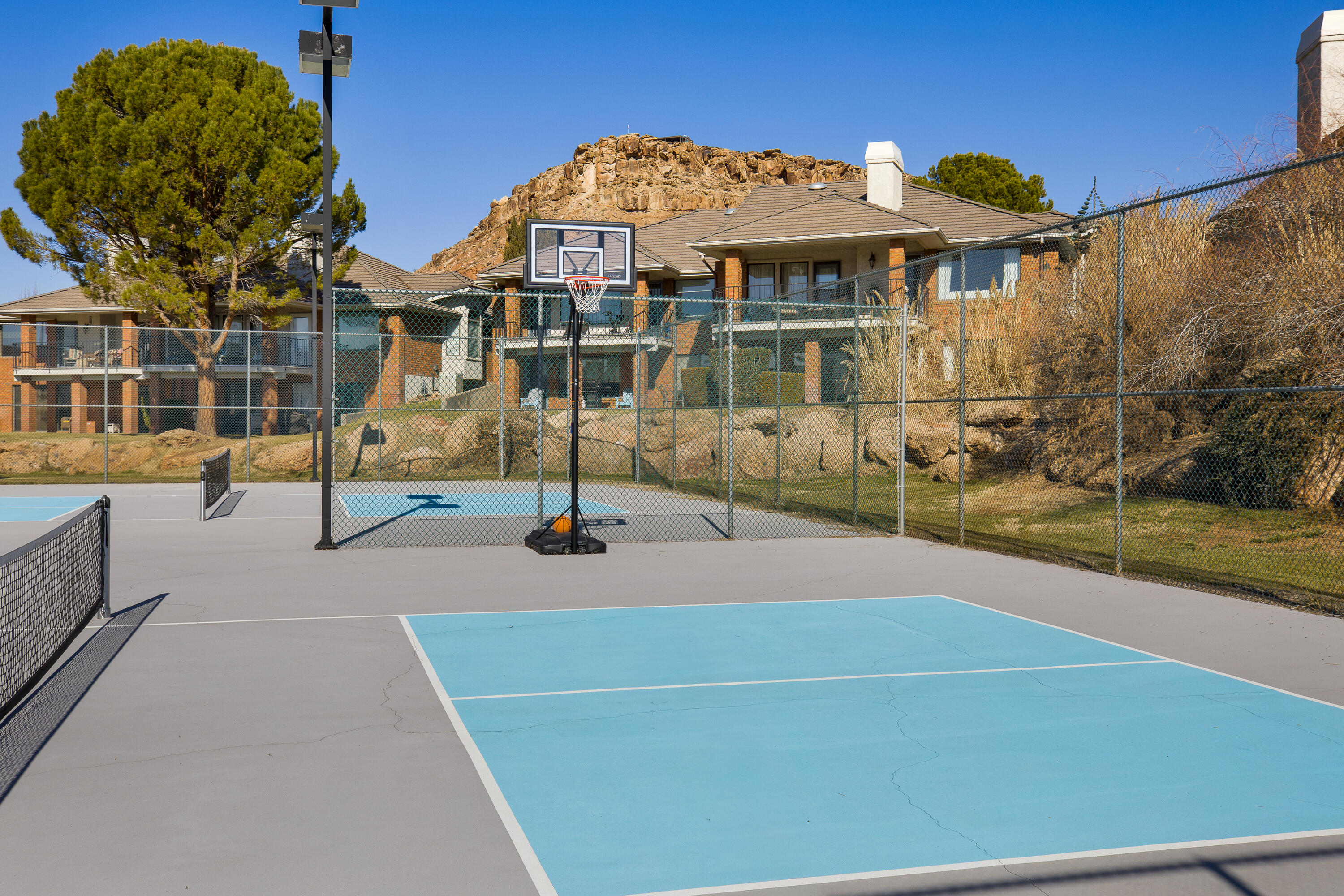 VINTAGE - Residential