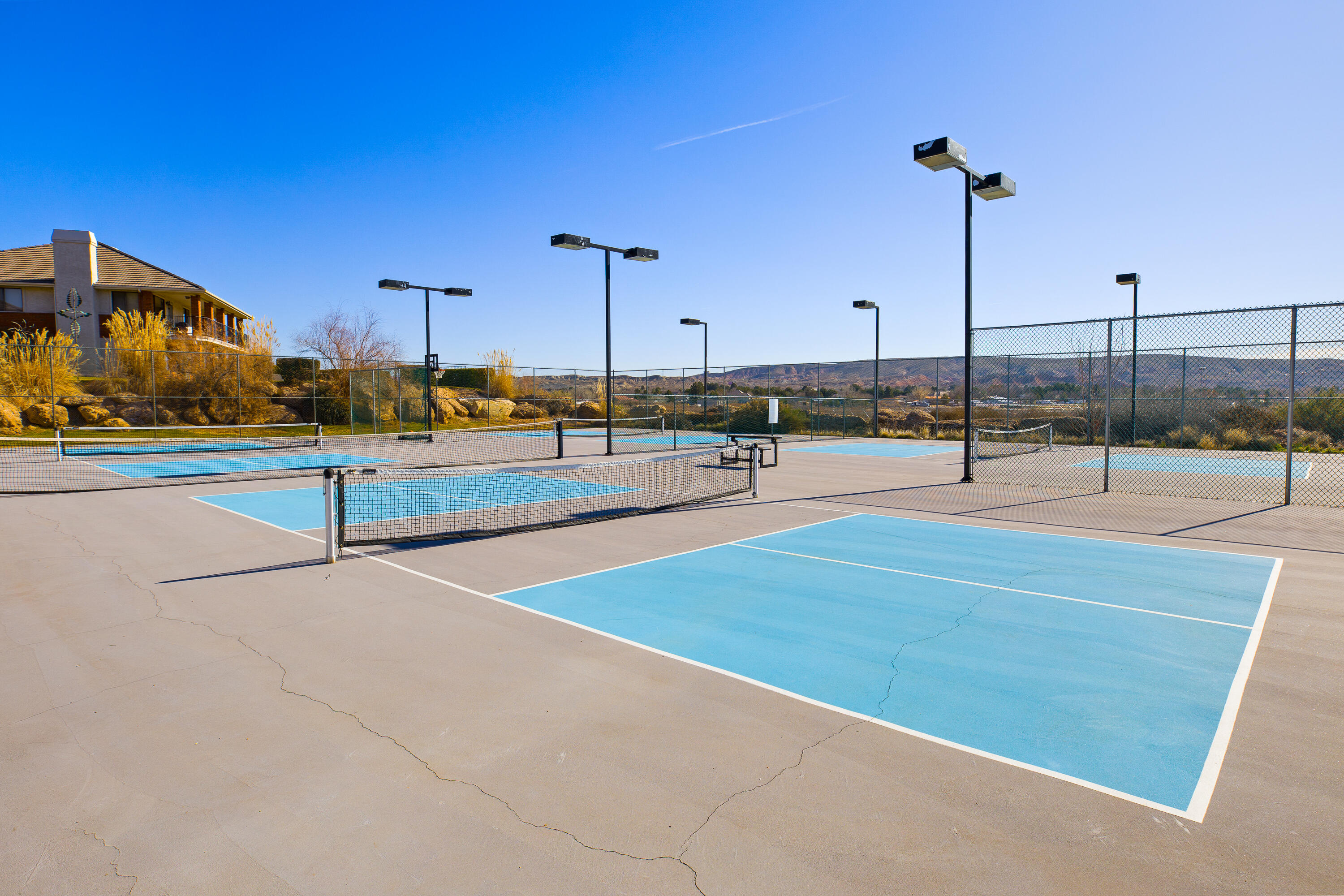 VINTAGE - Residential