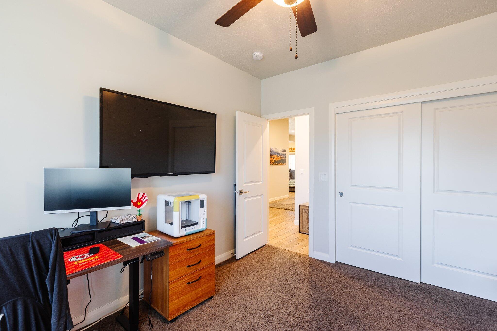 VARANO VISTAS AT DIVARIO - Residential