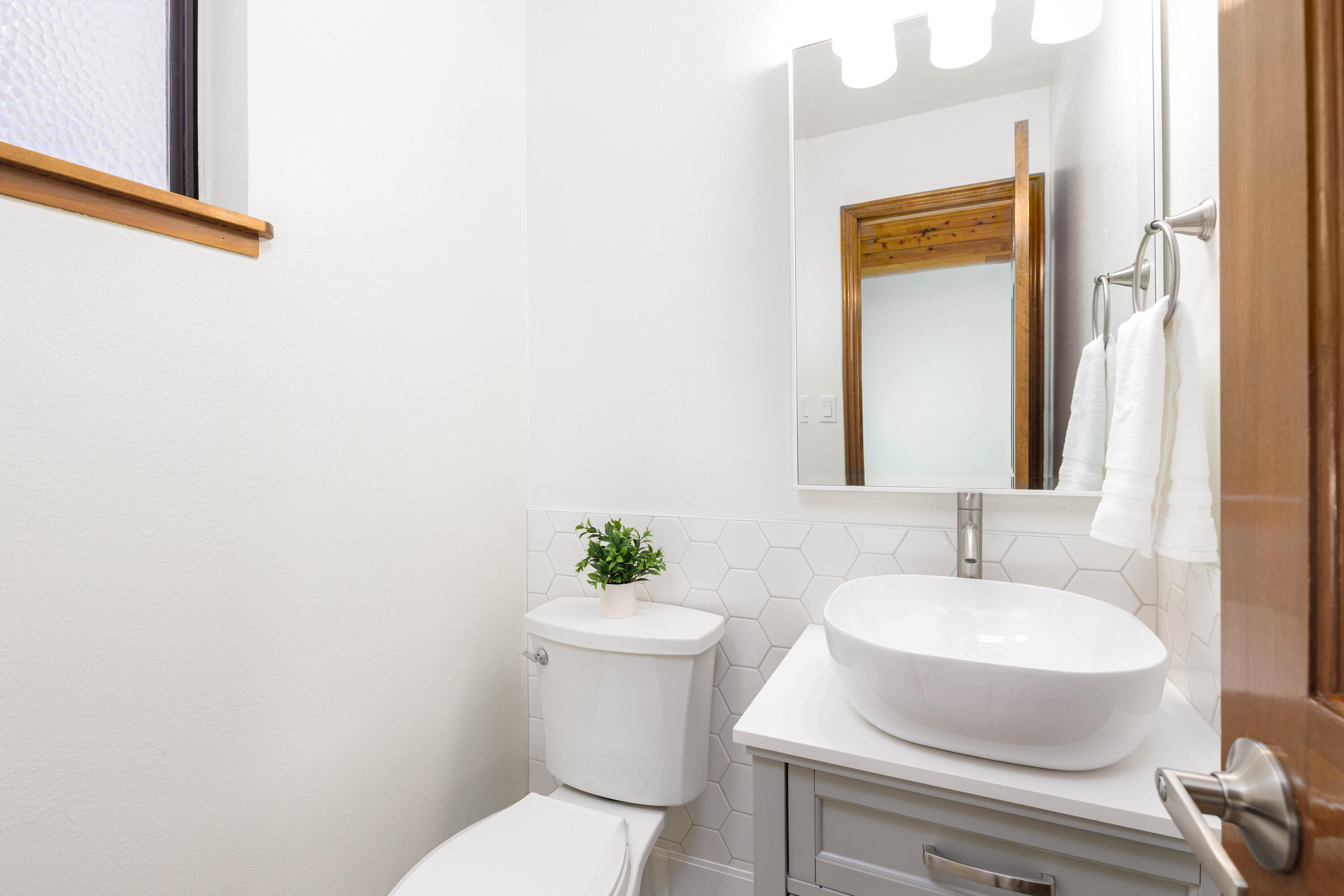 BLOOMINGTON HILLS - Residential