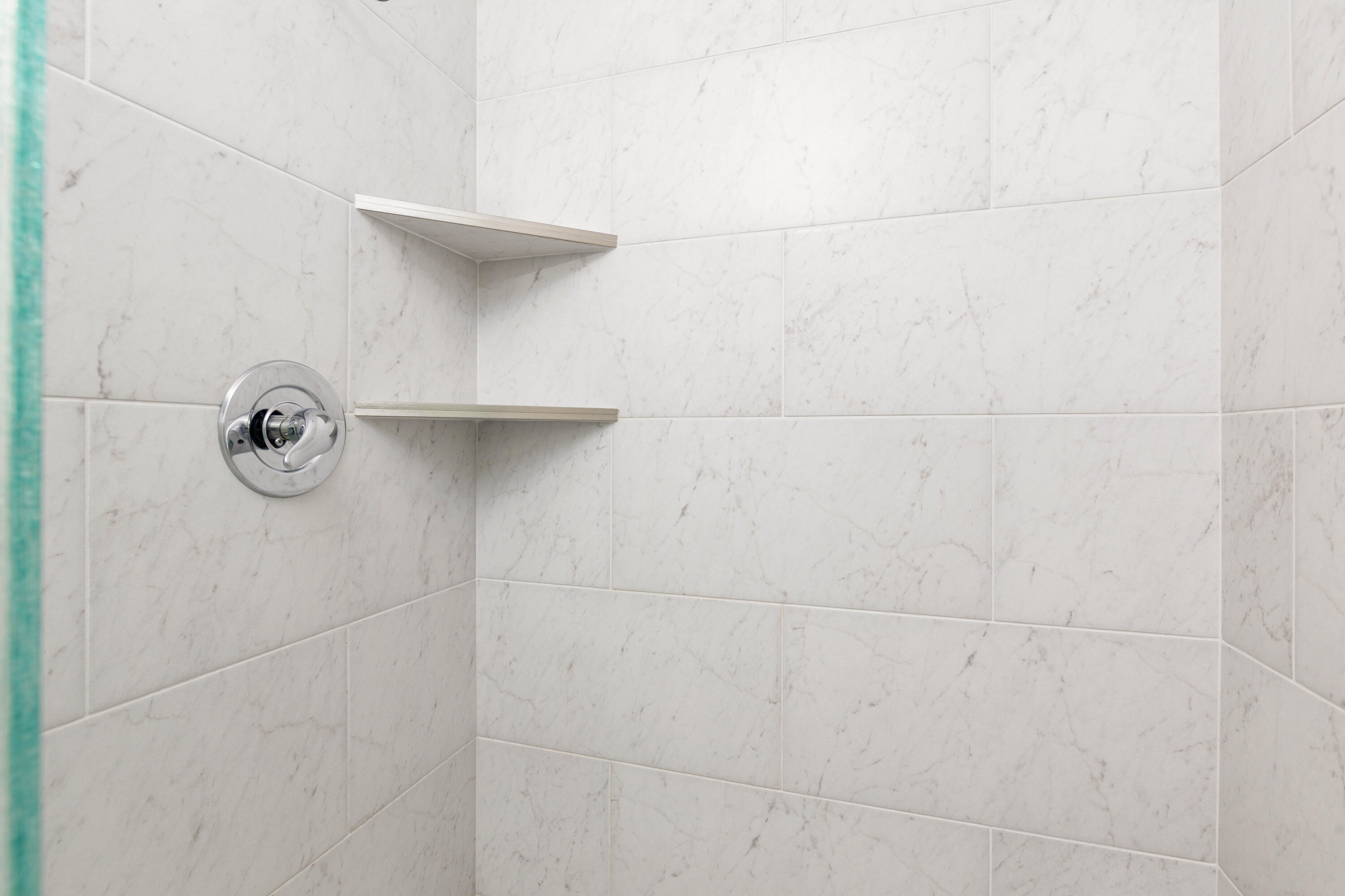 BLOOMINGTON HILLS - Residential