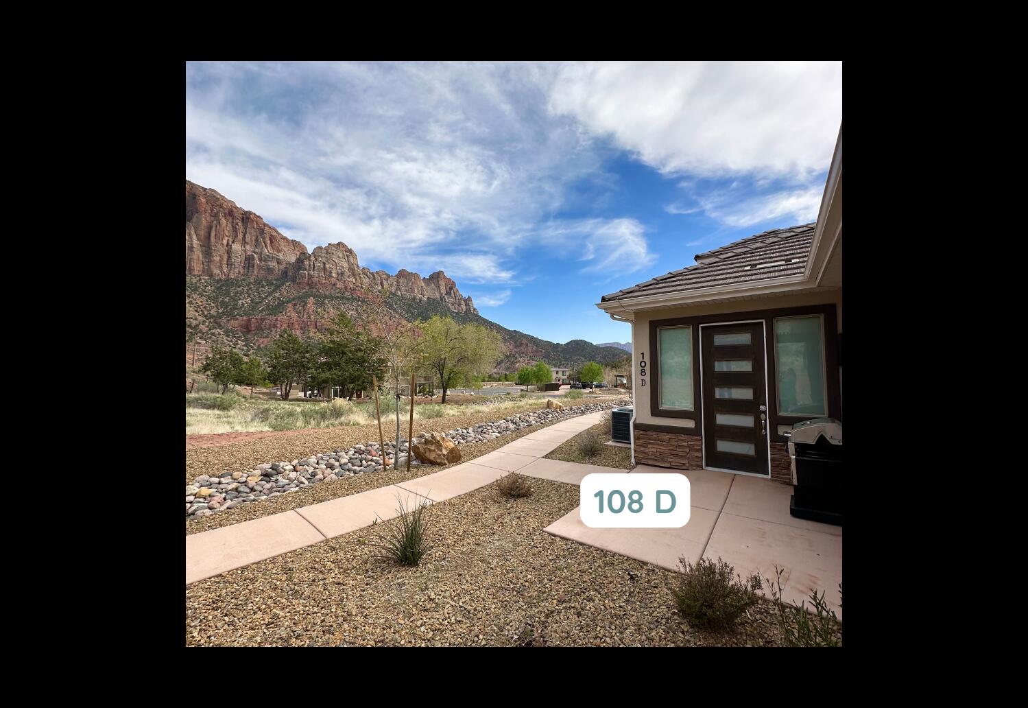 MOENAVE CONDO - Residential