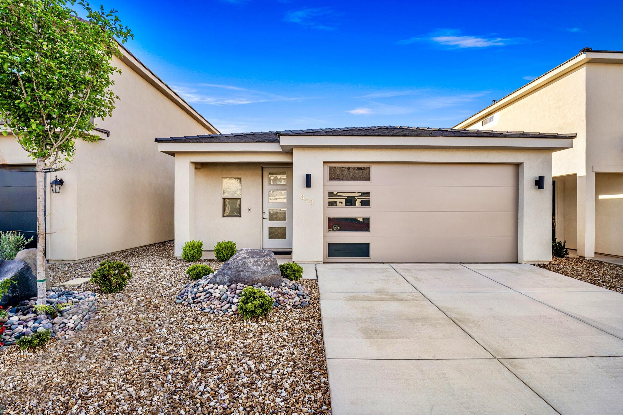 RED TRAILS SUNRISE VALLEY - Residential