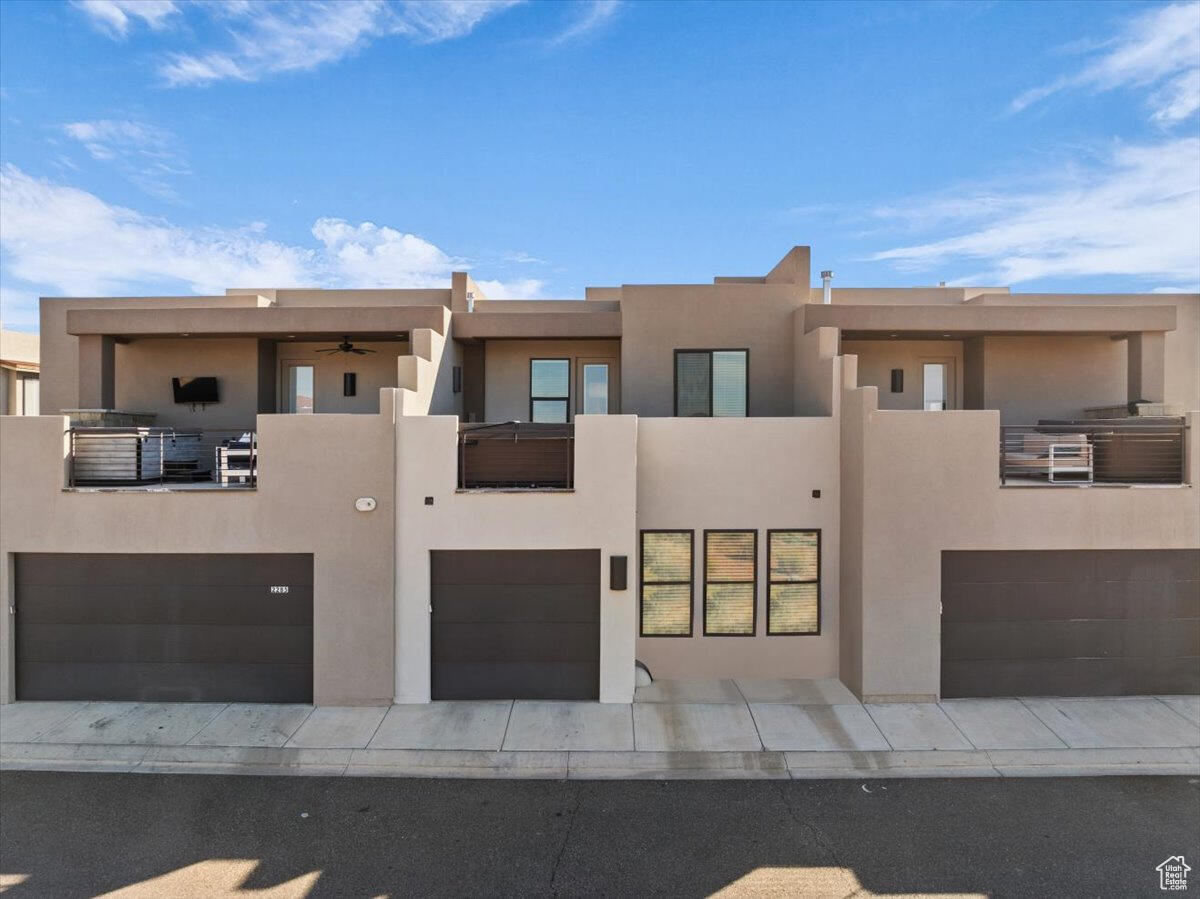 TOWN CENTER AT CORAL CANYON - Residential