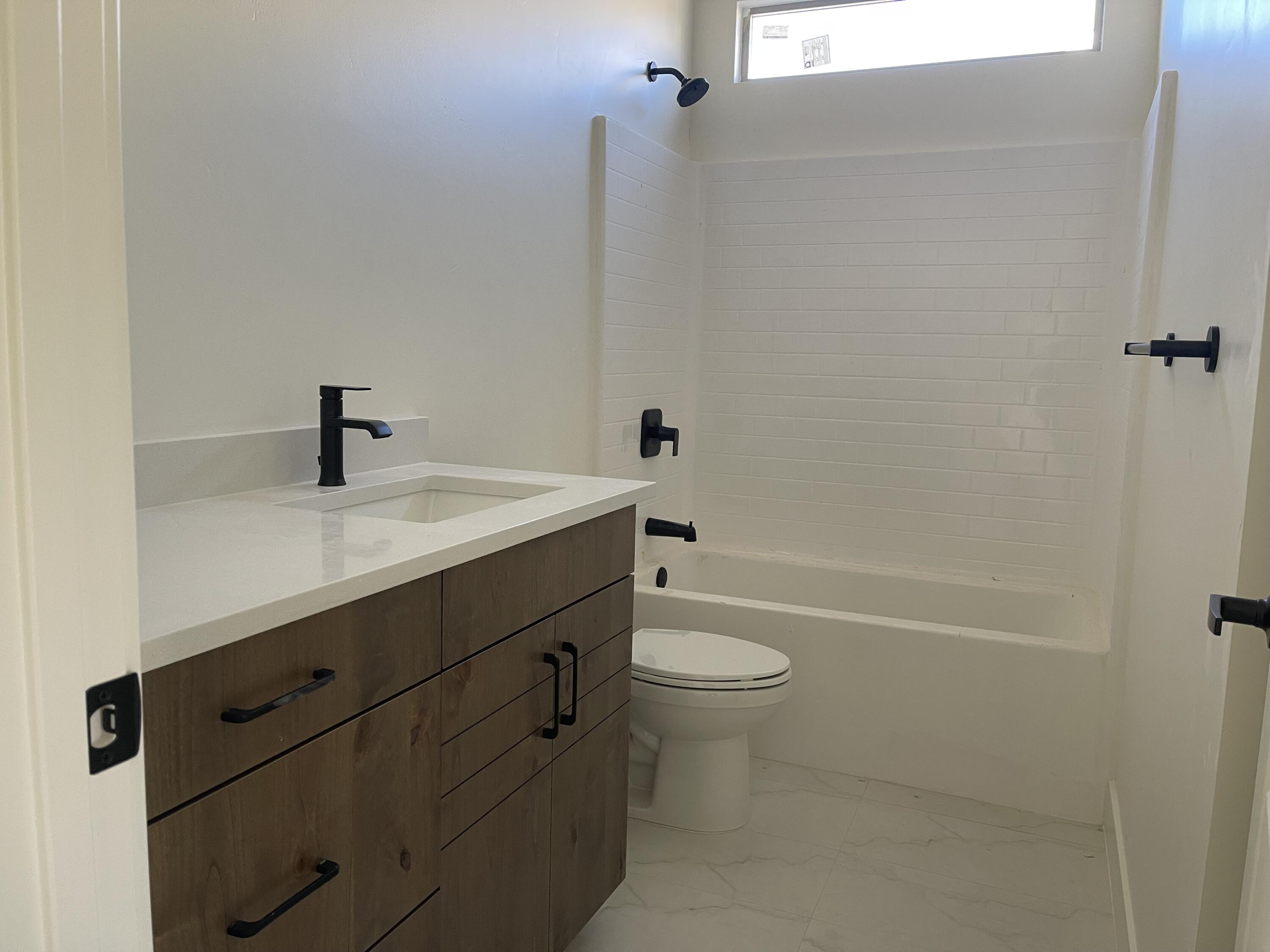 PAINTED SANDS - Residential