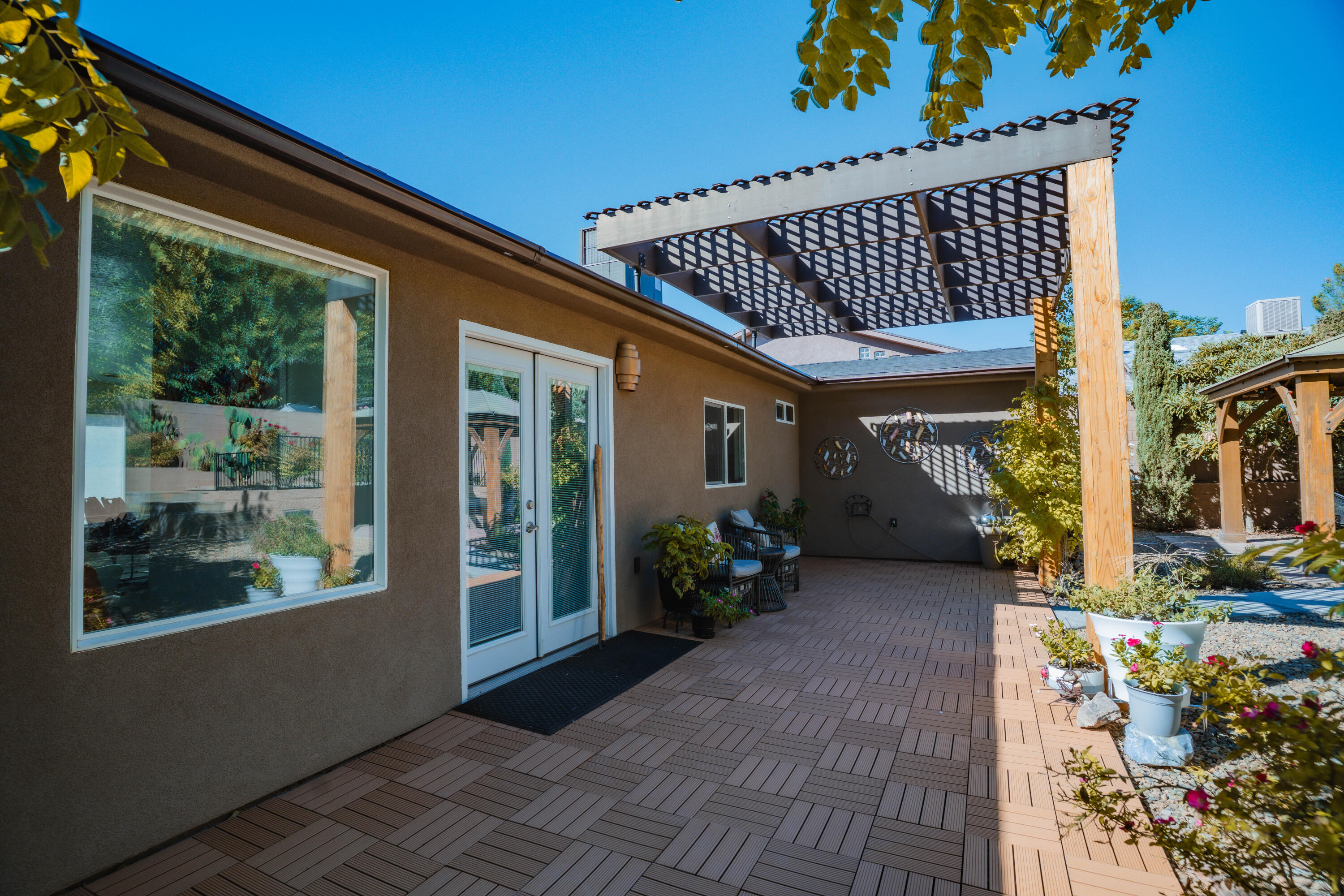 CANYON CLIFF - Residential