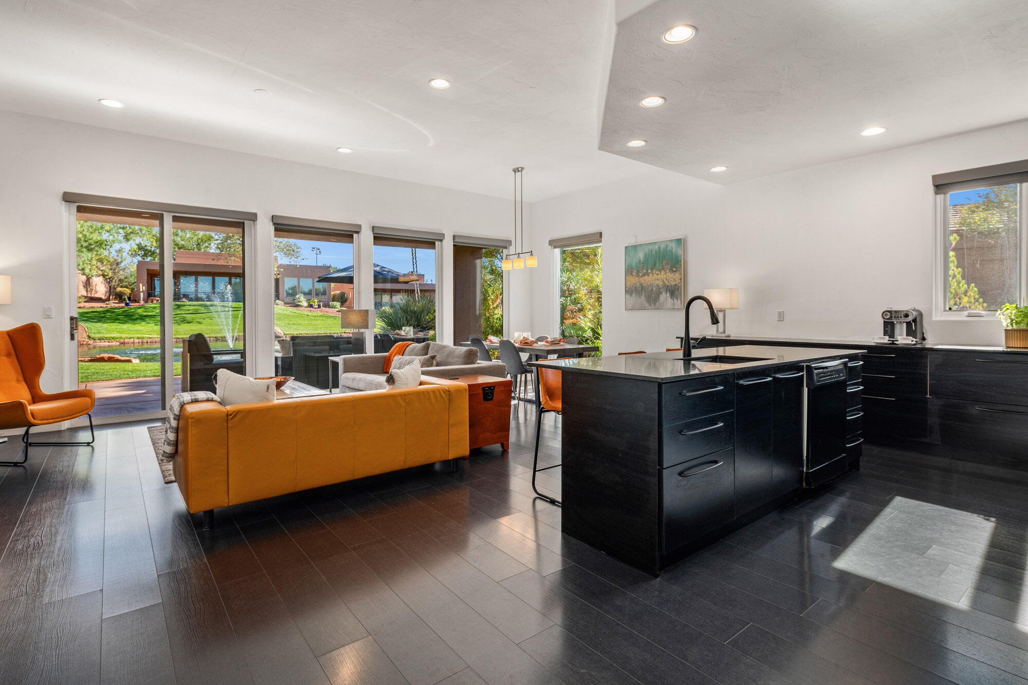 PAIUTE SPRINGS AT ENTRADA - Residential